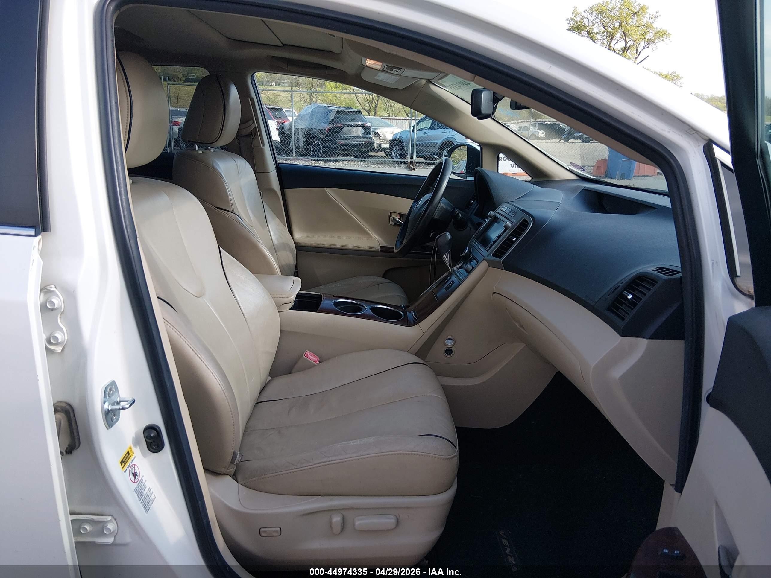 2011 Toyota Venza Base V6 White vin: 4T3BK3BB4BU051941