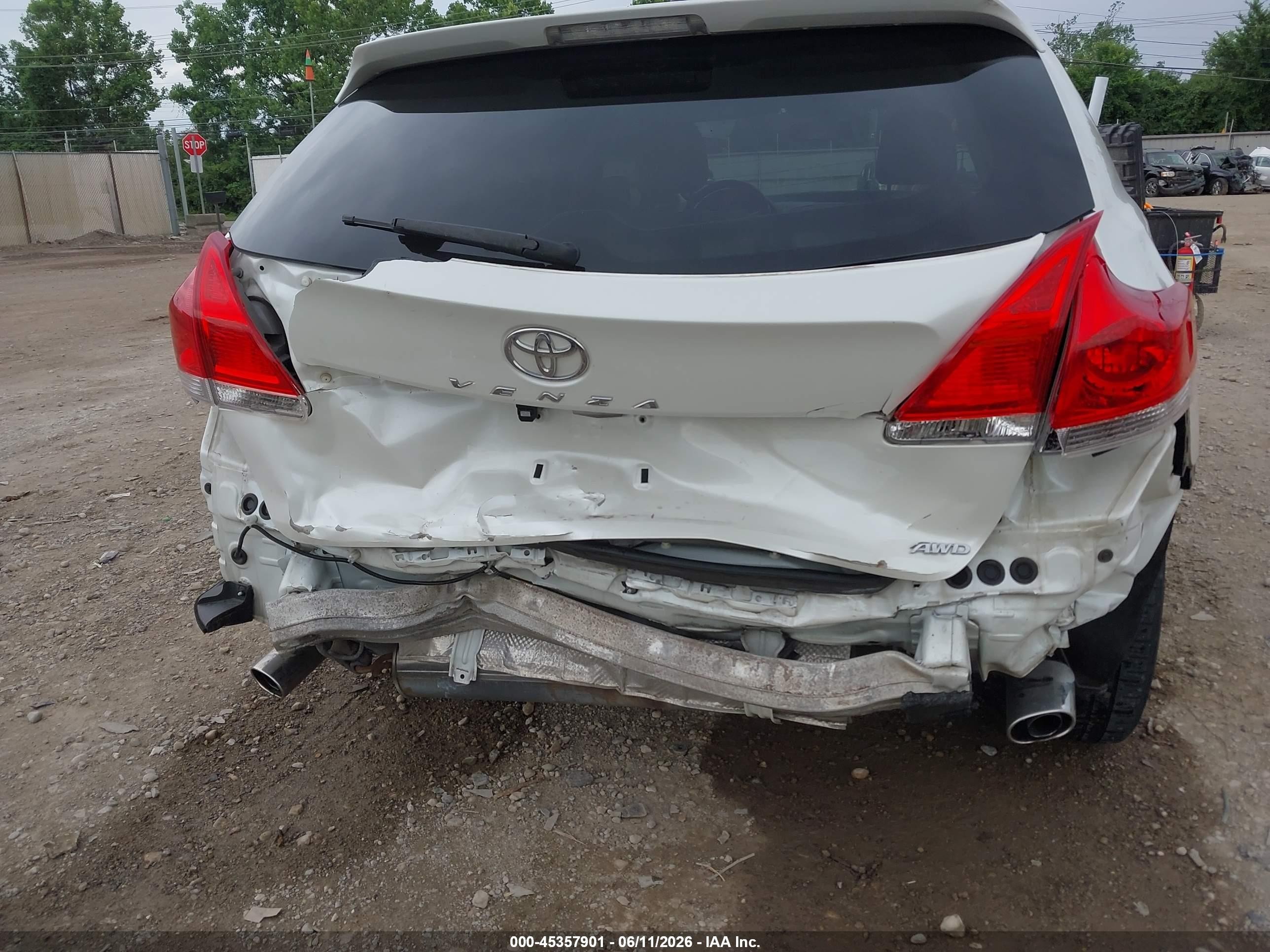 2011 Toyota Venza Base V6 White vin: 4T3BK3BB4BU054242