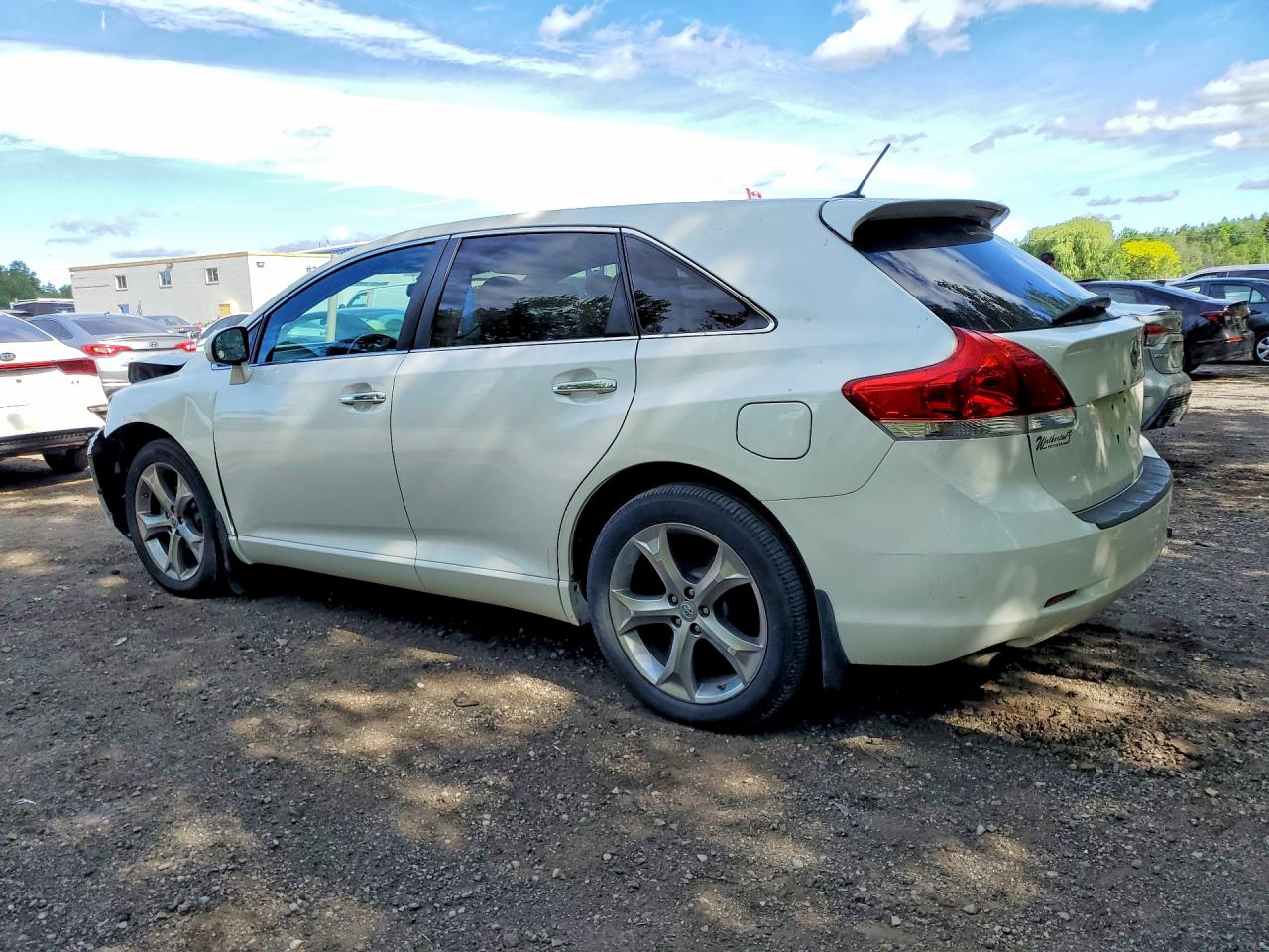 2010 Toyota Venza Awd V6 White vin: 4T3BK3BB5AU030479