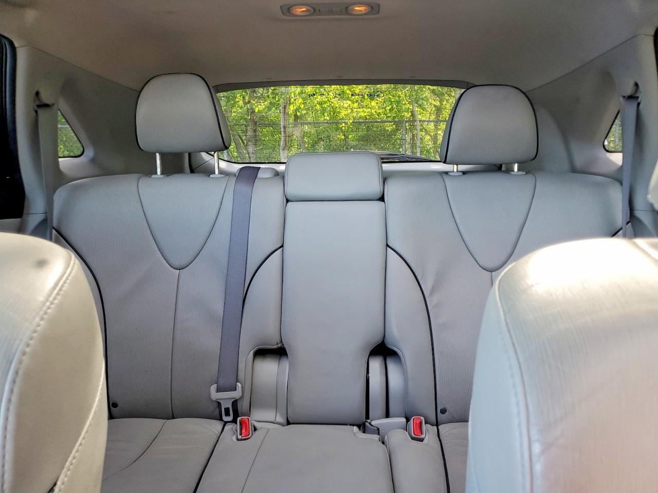 2010 Toyota Venza Awd V6 White vin: 4T3BK3BB5AU030479