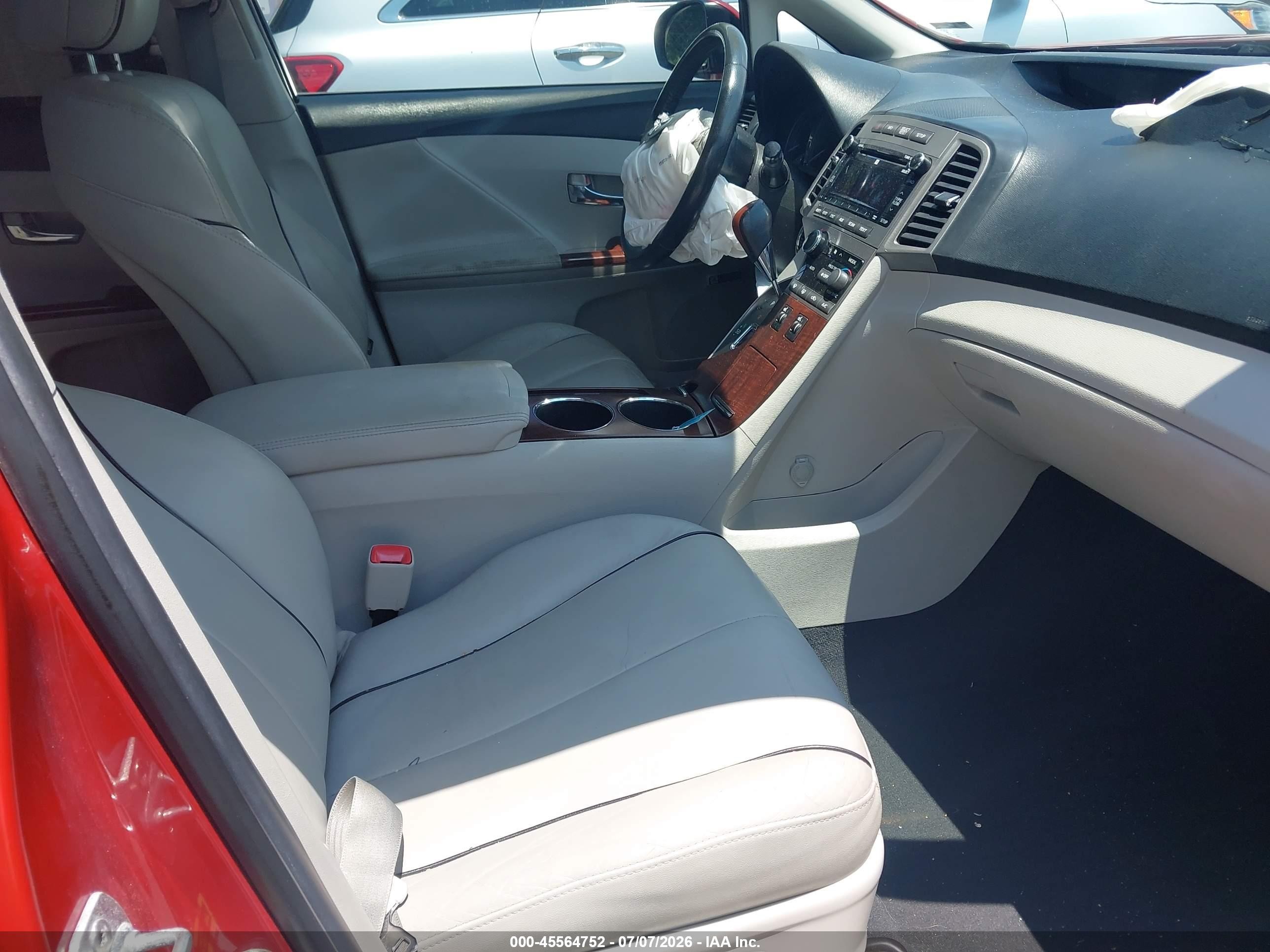2011 Toyota Venza Base V6 Red vin: 4T3BK3BB5BU047896