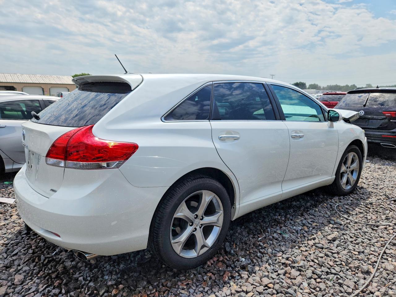 2011 Toyota Venza Awd V6 White vin: 4T3BK3BB5BU055433