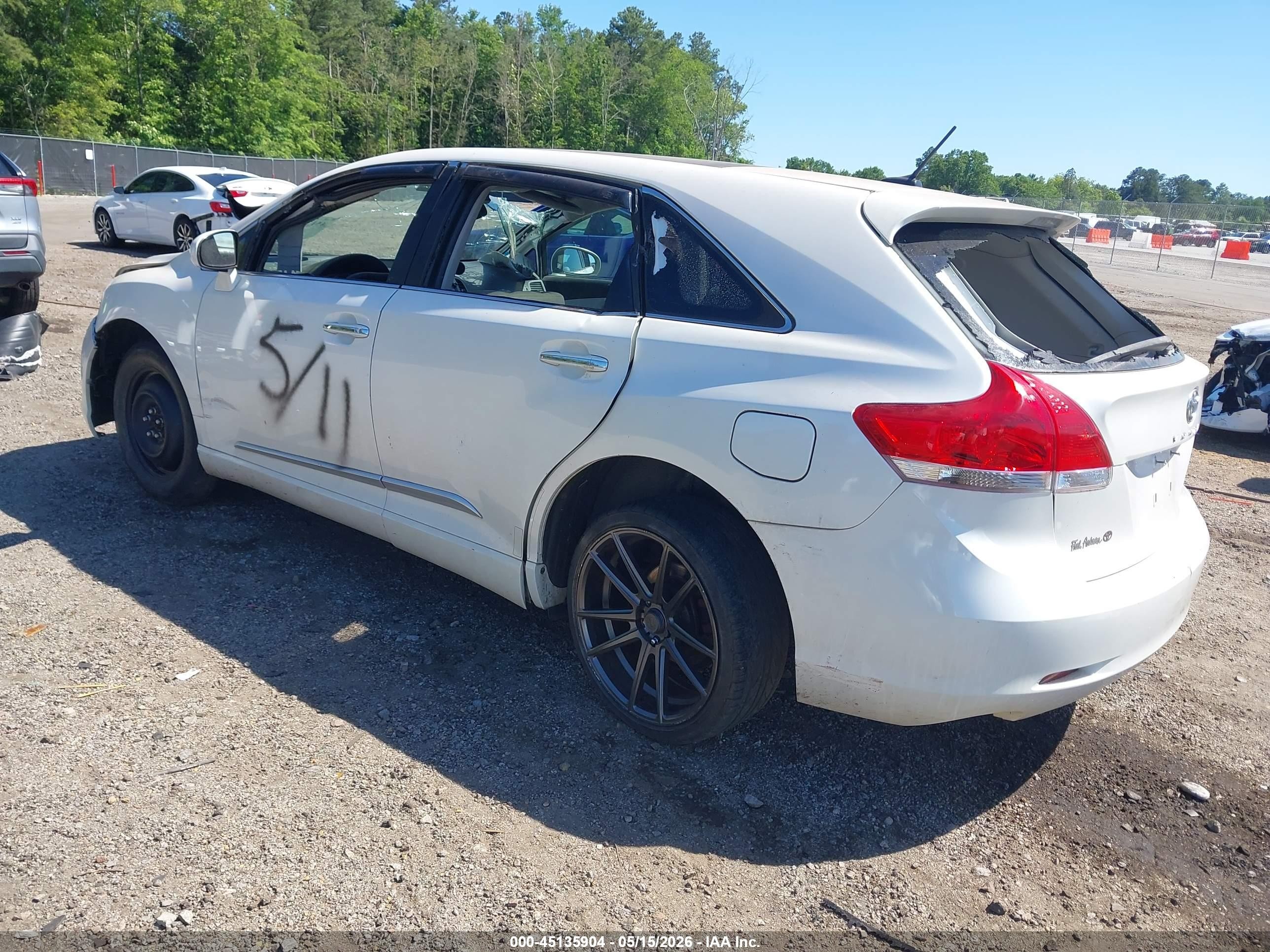 2011 Toyota Venza Base V6 White vin: 4T3BK3BB5BU059482