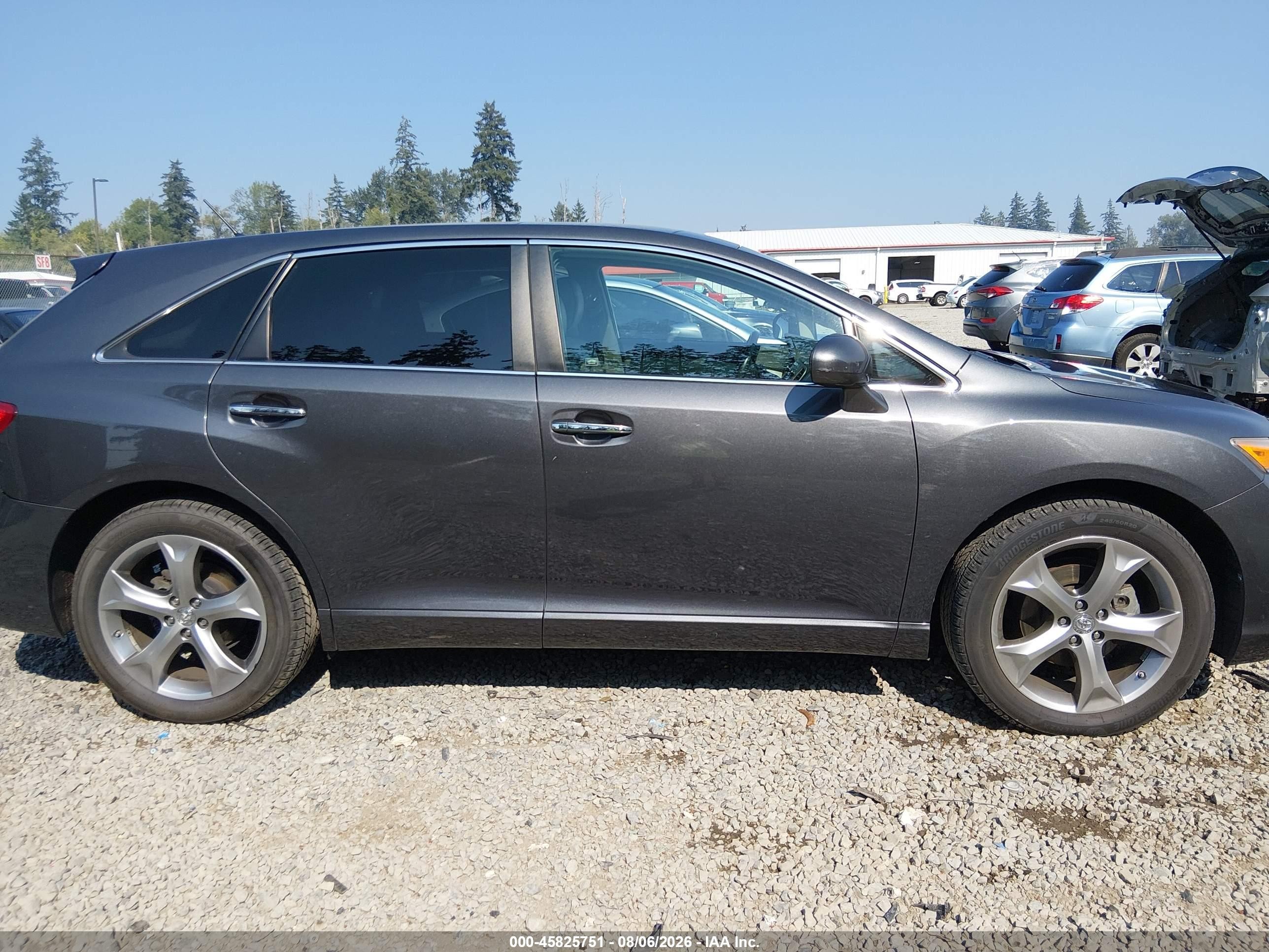 2011 Toyota Venza Base V6 Gray vin: 4T3BK3BB5BU062950