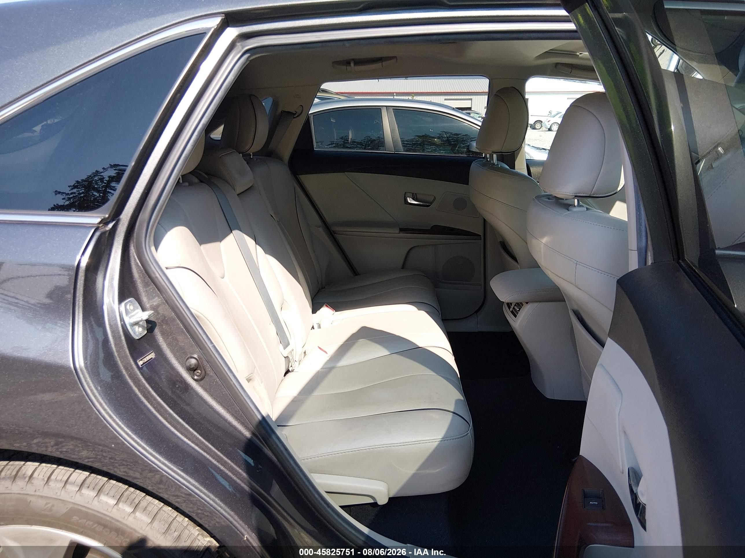 2011 Toyota Venza Base V6 Gray vin: 4T3BK3BB5BU062950