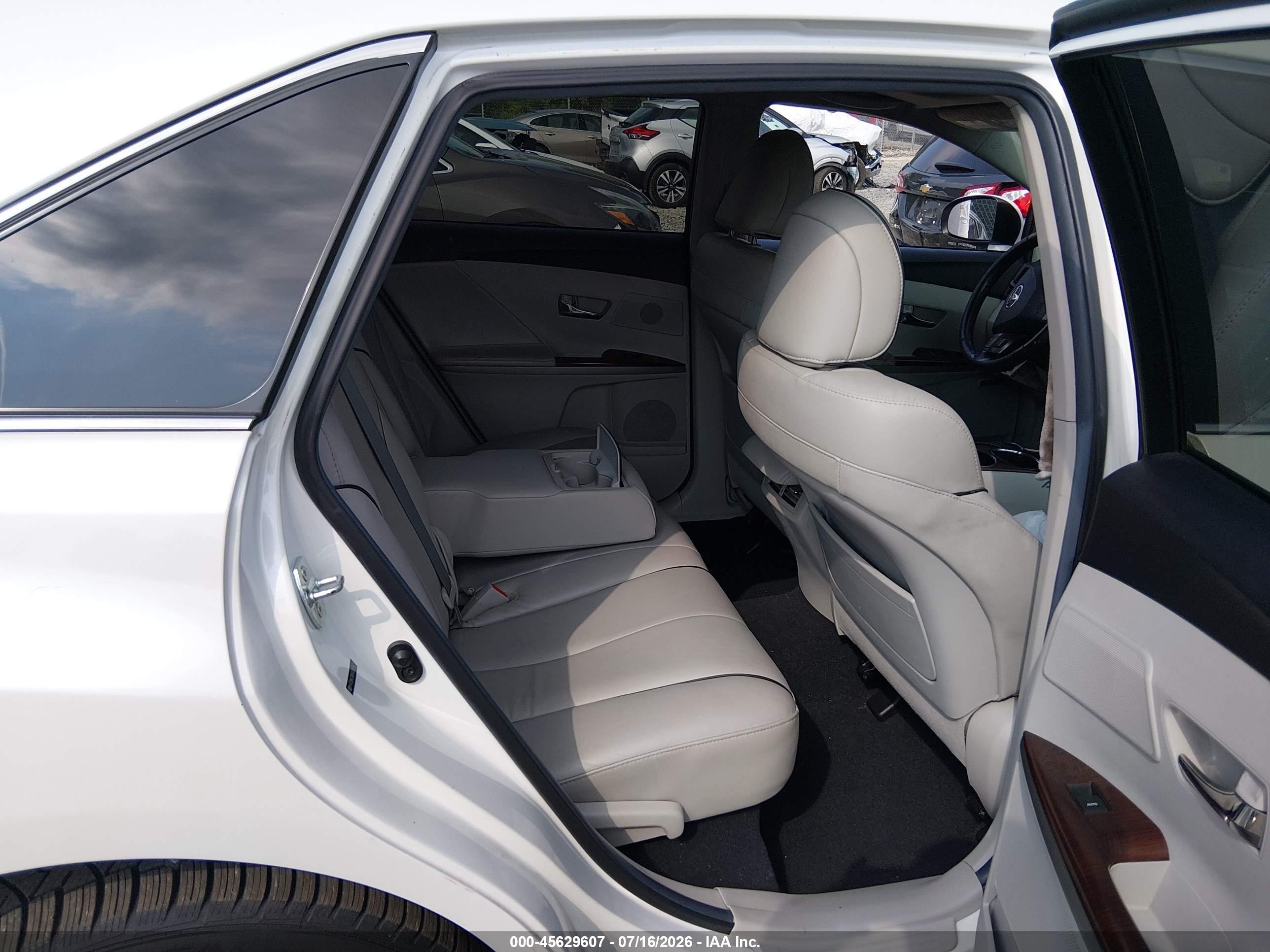 2012 Toyota Venza Limited V6 White vin: 4T3BK3BB5CU065607