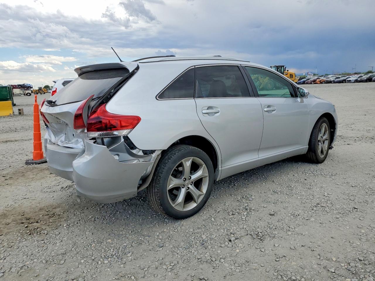 2013 Toyota Venza Le Silver vin: 4T3BK3BB5DU078763