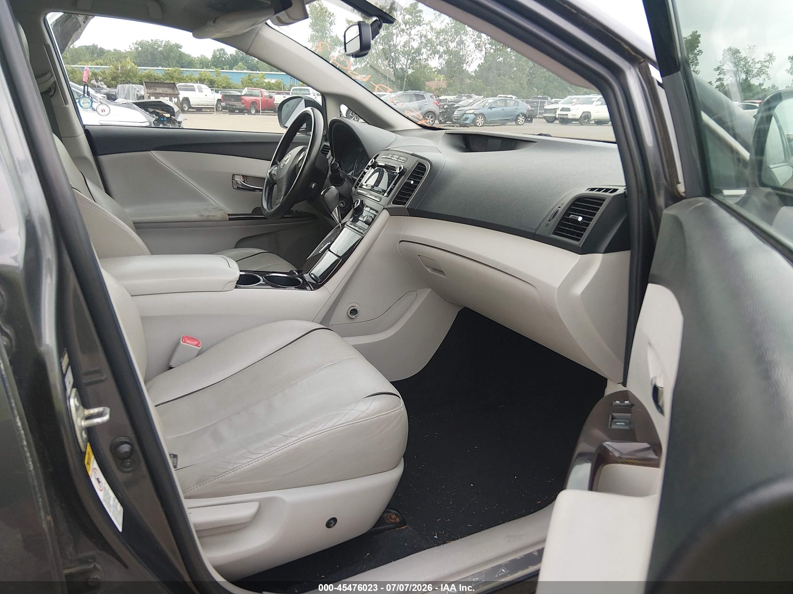 2010 Toyota Venza Base V6 Gray vin: 4T3BK3BB6AU038400