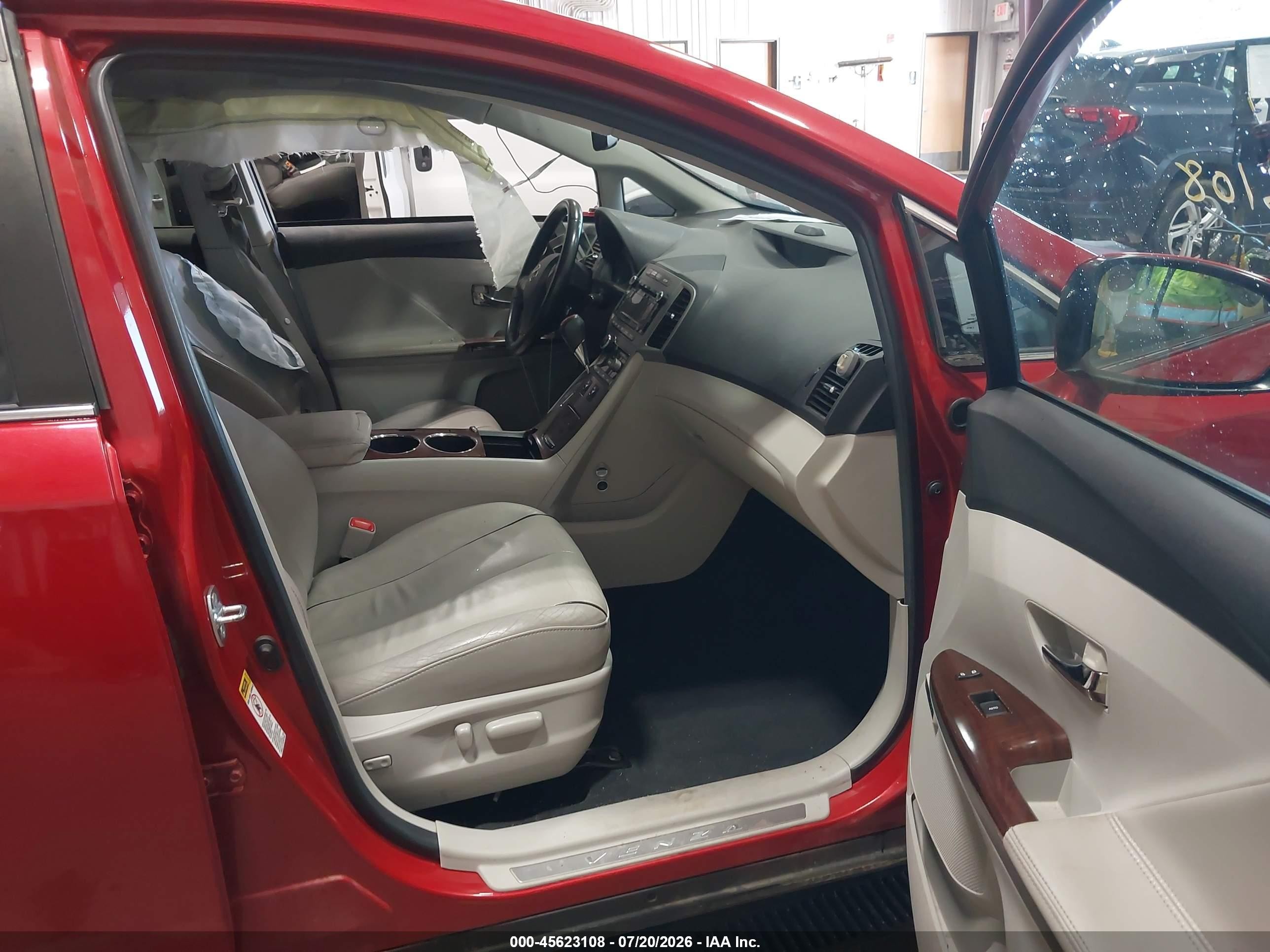 2011 Toyota Venza Base V6 Red vin: 4T3BK3BB7BU052257