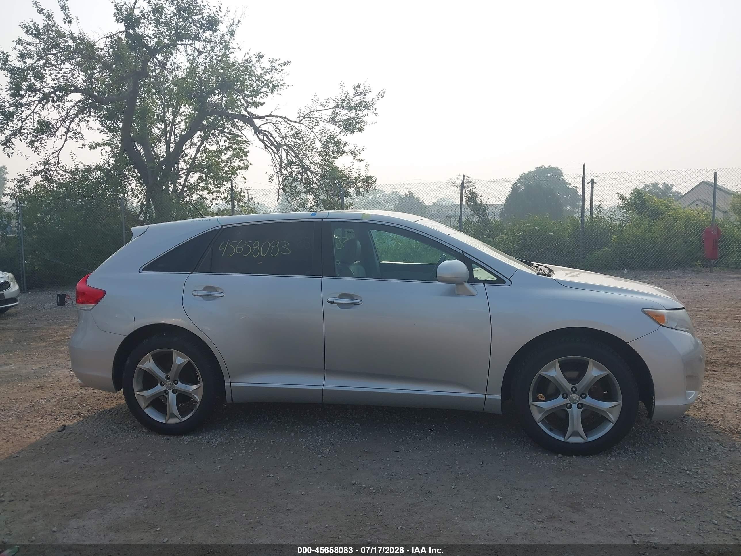 2011 Toyota Venza Base V6 Silver vin: 4T3BK3BB7BU058365