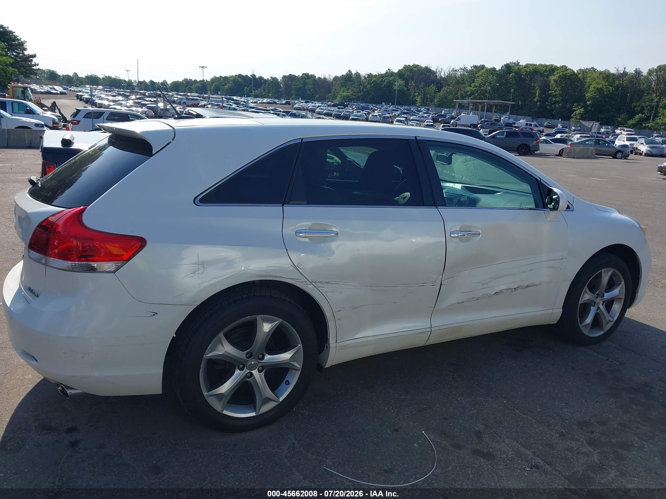 2012 Toyota Venza Xle V6 White vin: 4T3BK3BB7CU066810