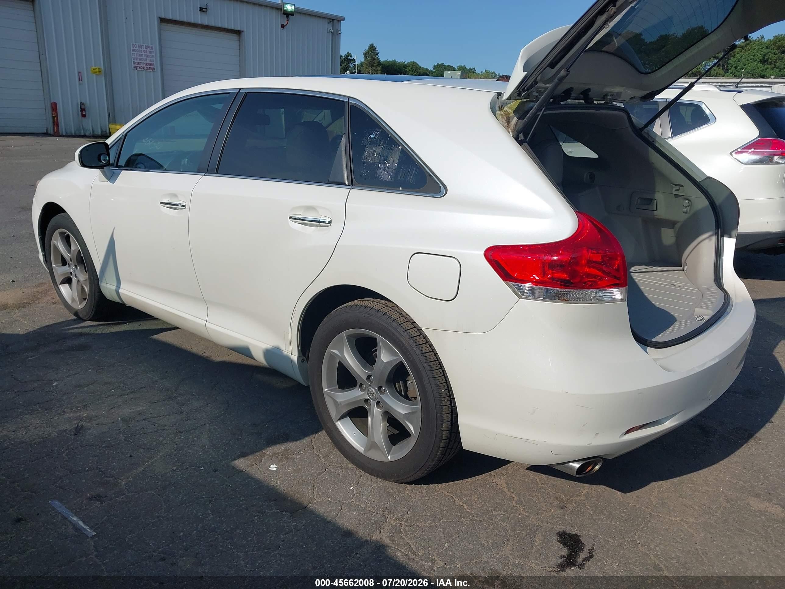 2012 Toyota Venza Xle V6 White vin: 4T3BK3BB7CU066810