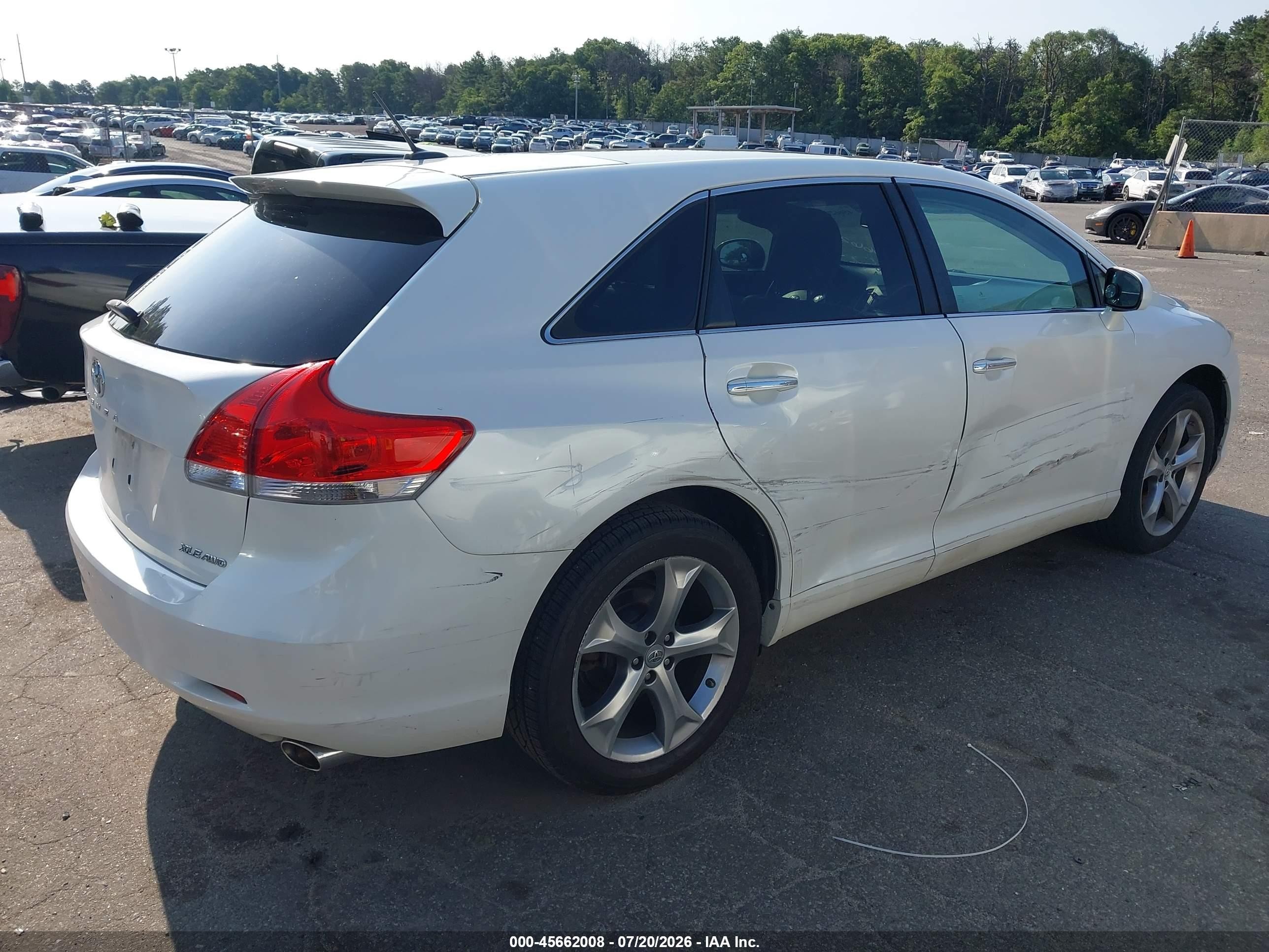 2012 Toyota Venza Xle V6 White vin: 4T3BK3BB7CU066810