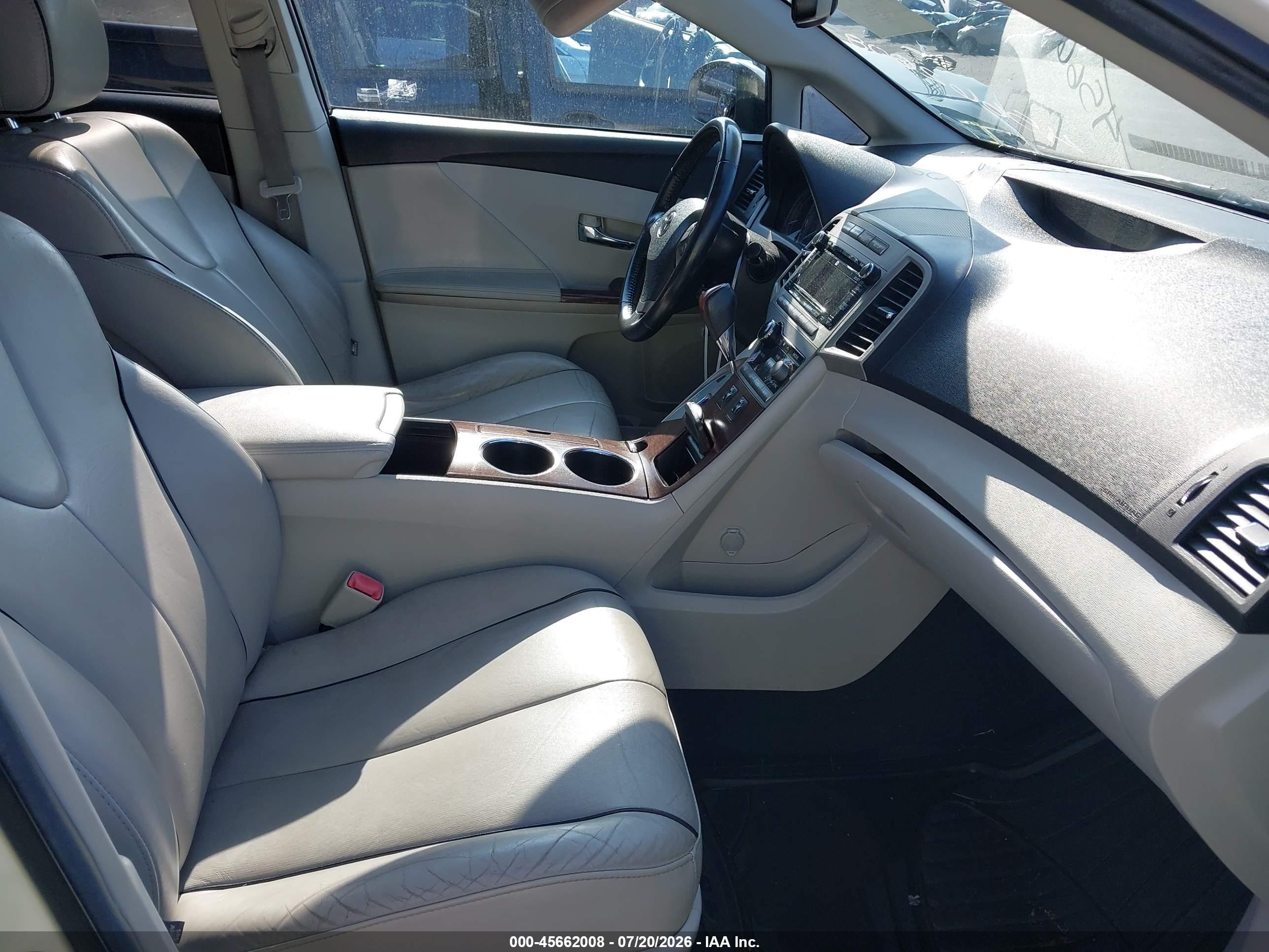 2012 Toyota Venza Xle V6 White vin: 4T3BK3BB7CU066810