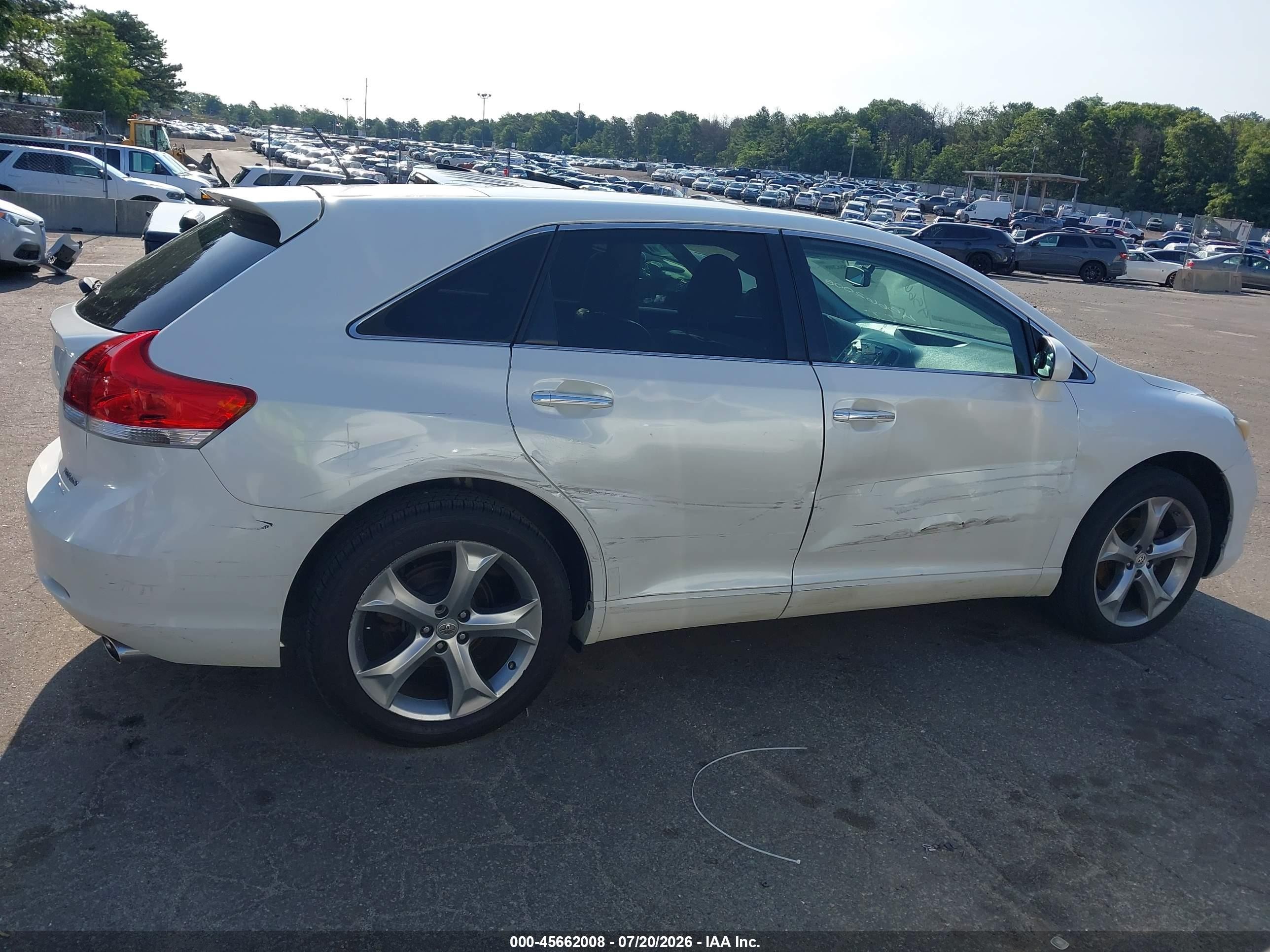2012 Toyota Venza Xle V6 White vin: 4T3BK3BB7CU066810