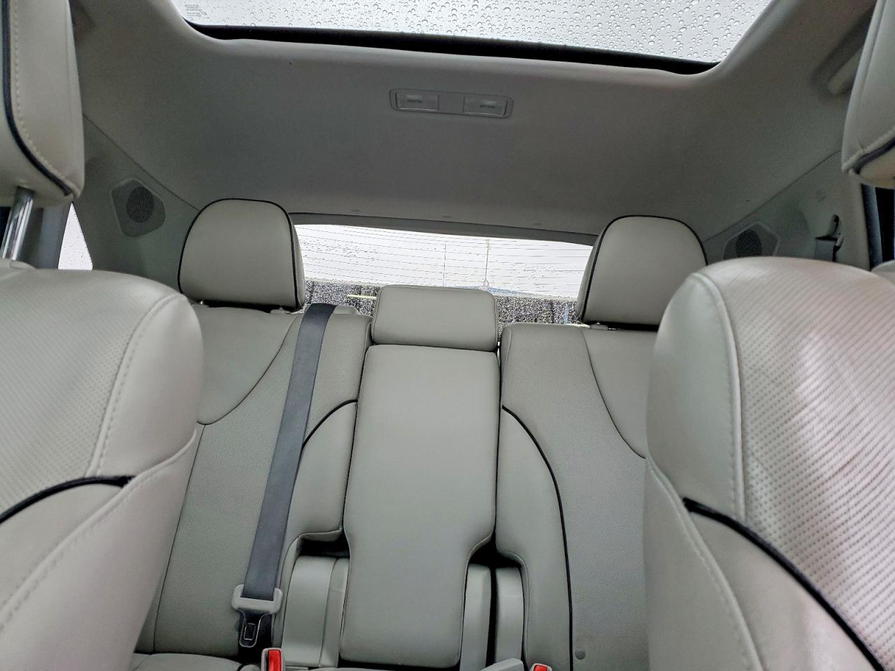 2015 Toyota Venza Le White vin: 4T3BK3BB7FU110082