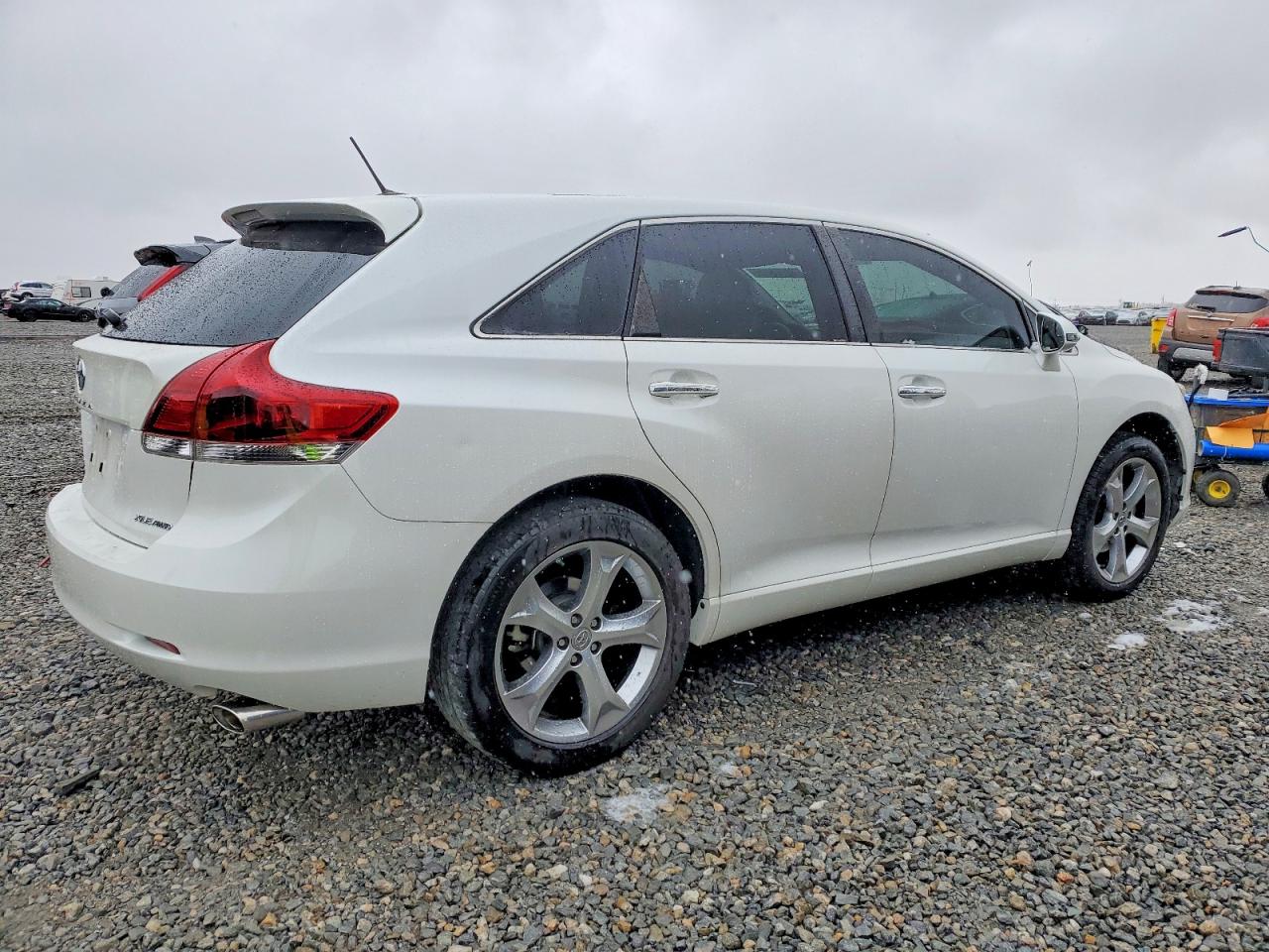 2015 Toyota Venza Le White vin: 4T3BK3BB7FU110082