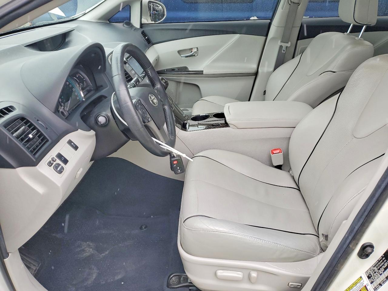 2015 Toyota Venza Le White vin: 4T3BK3BB7FU110082