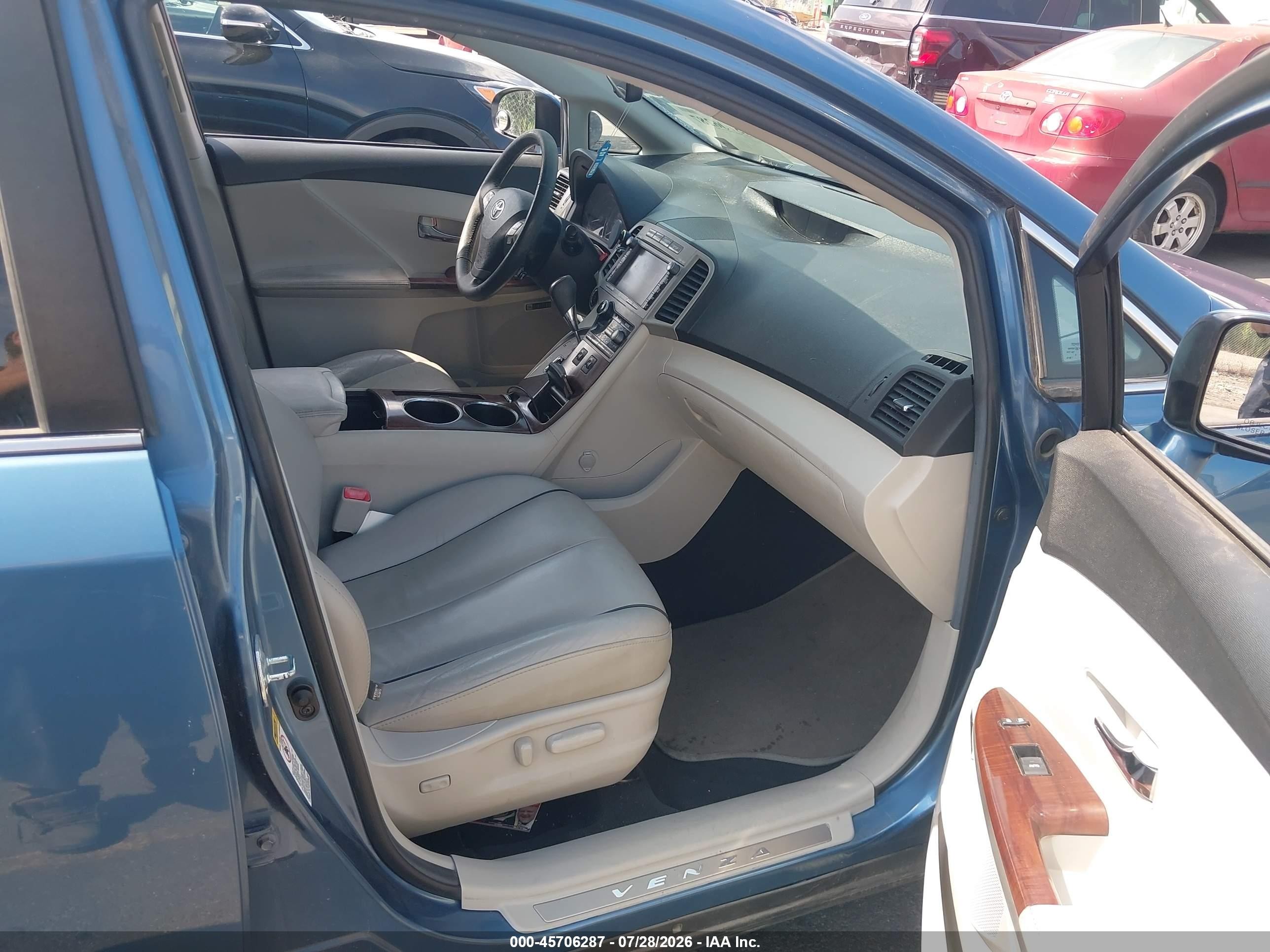2011 Toyota Venza Base V6 Blue vin: 4T3BK3BB8BU049707