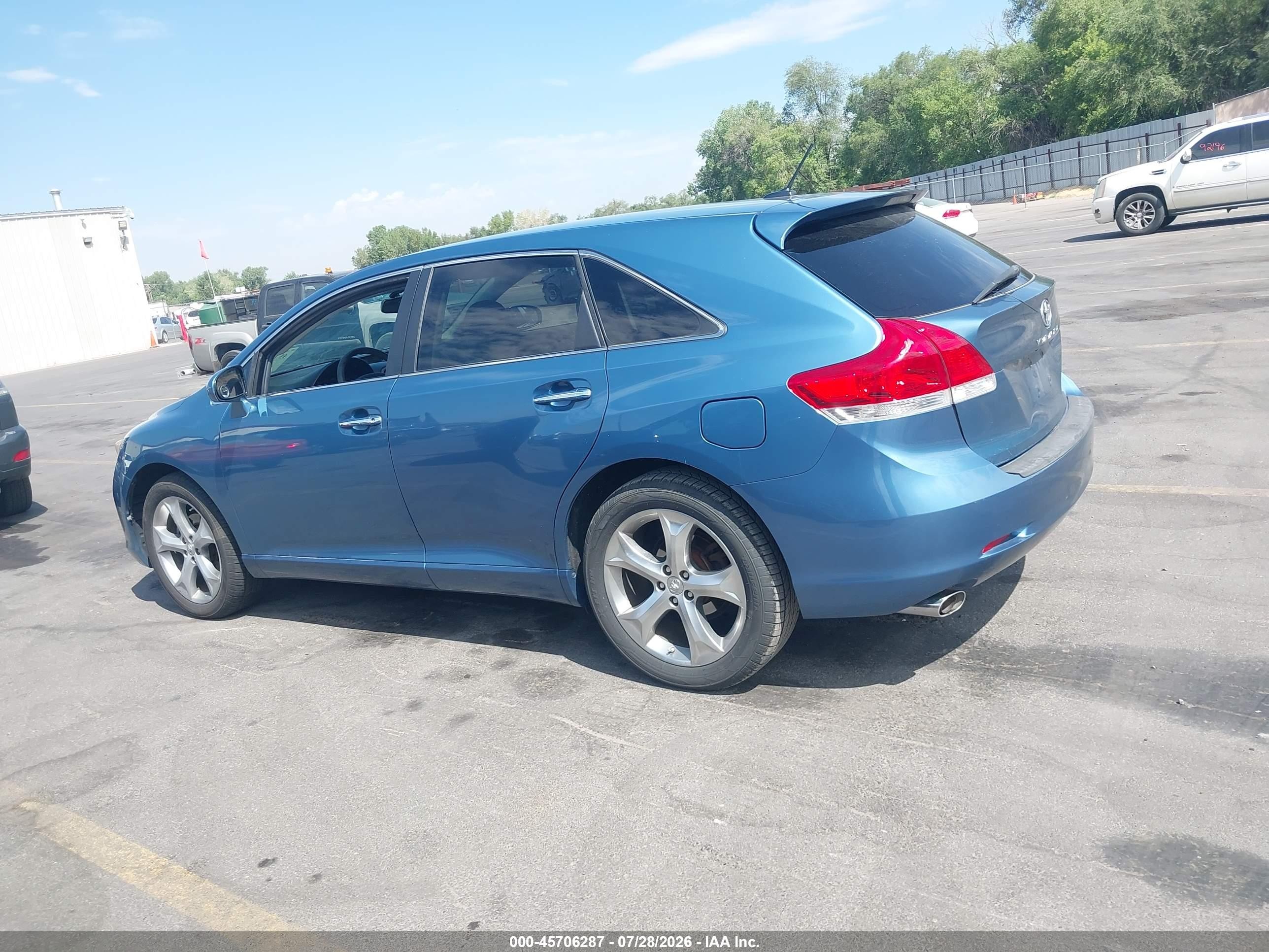 2011 Toyota Venza Base V6 Blue vin: 4T3BK3BB8BU049707