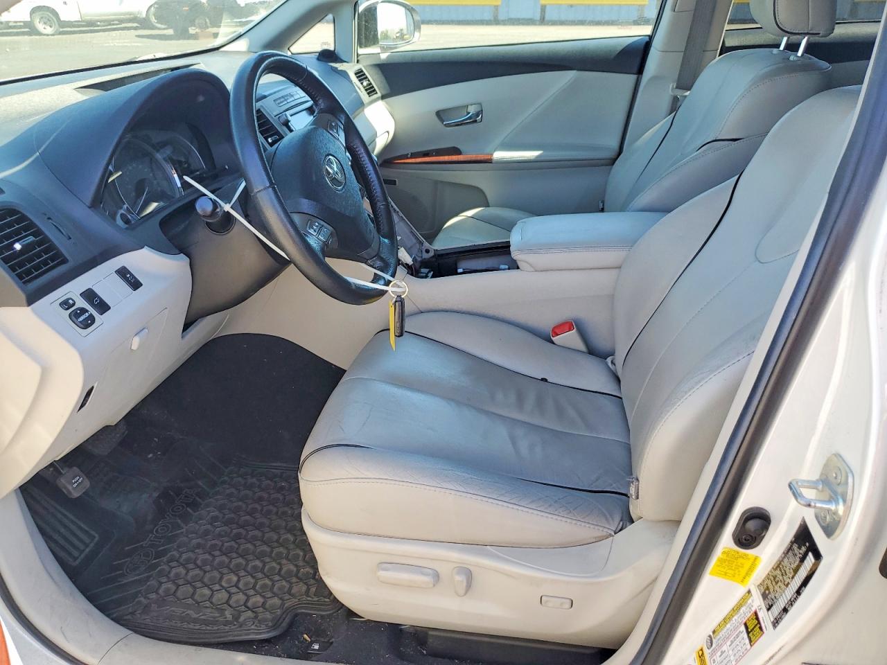 2011 Toyota Venza Awd V6 White vin: 4T3BK3BB8BU062036