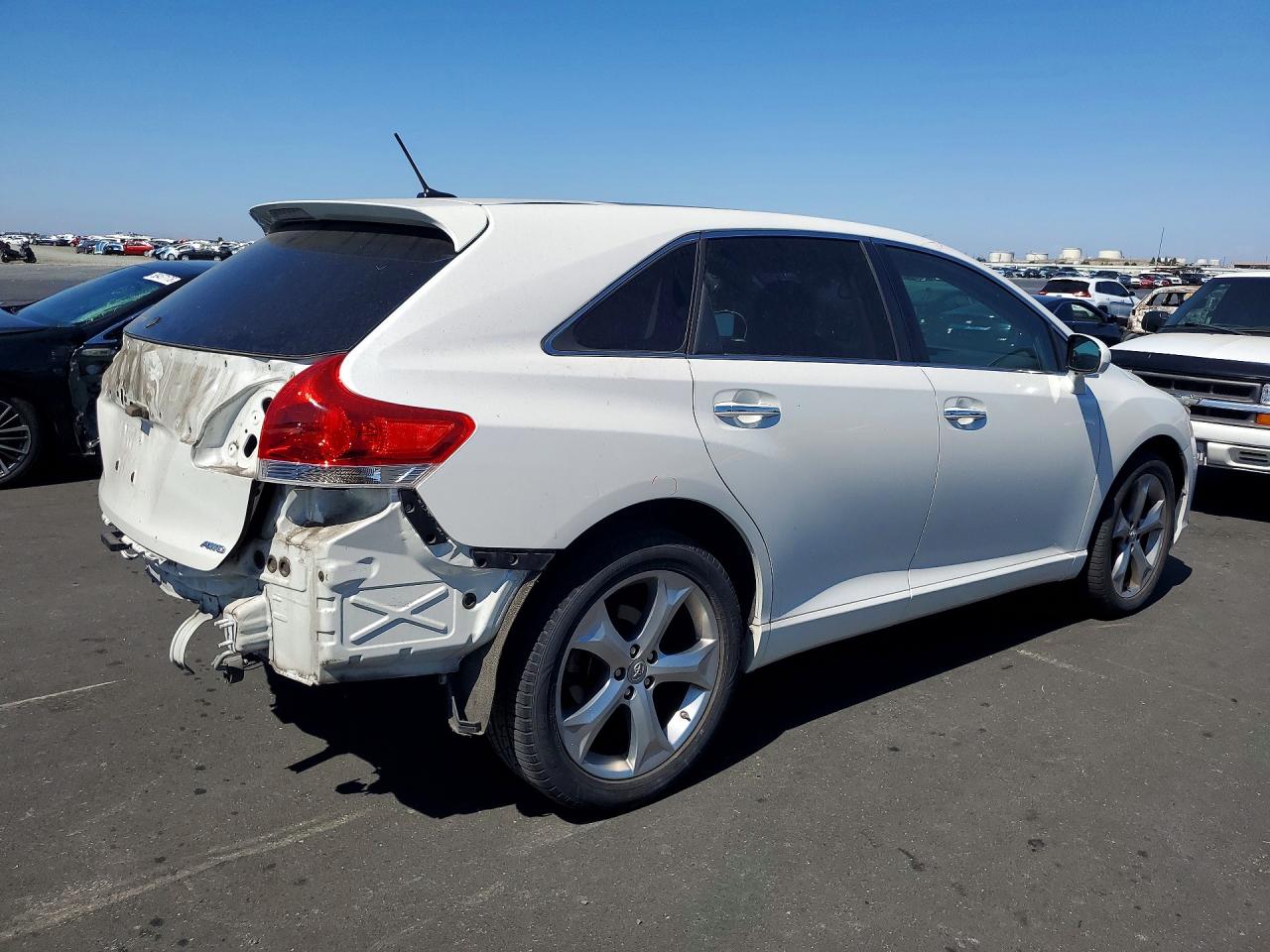 2011 Toyota Venza Awd V6 White vin: 4T3BK3BB8BU062036