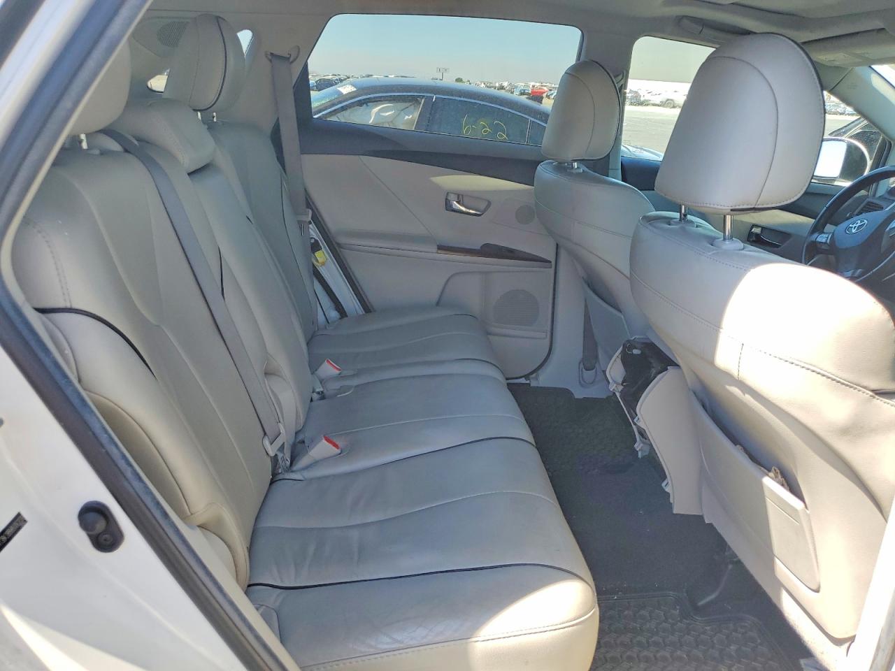 2011 Toyota Venza Awd V6 White vin: 4T3BK3BB8BU062036
