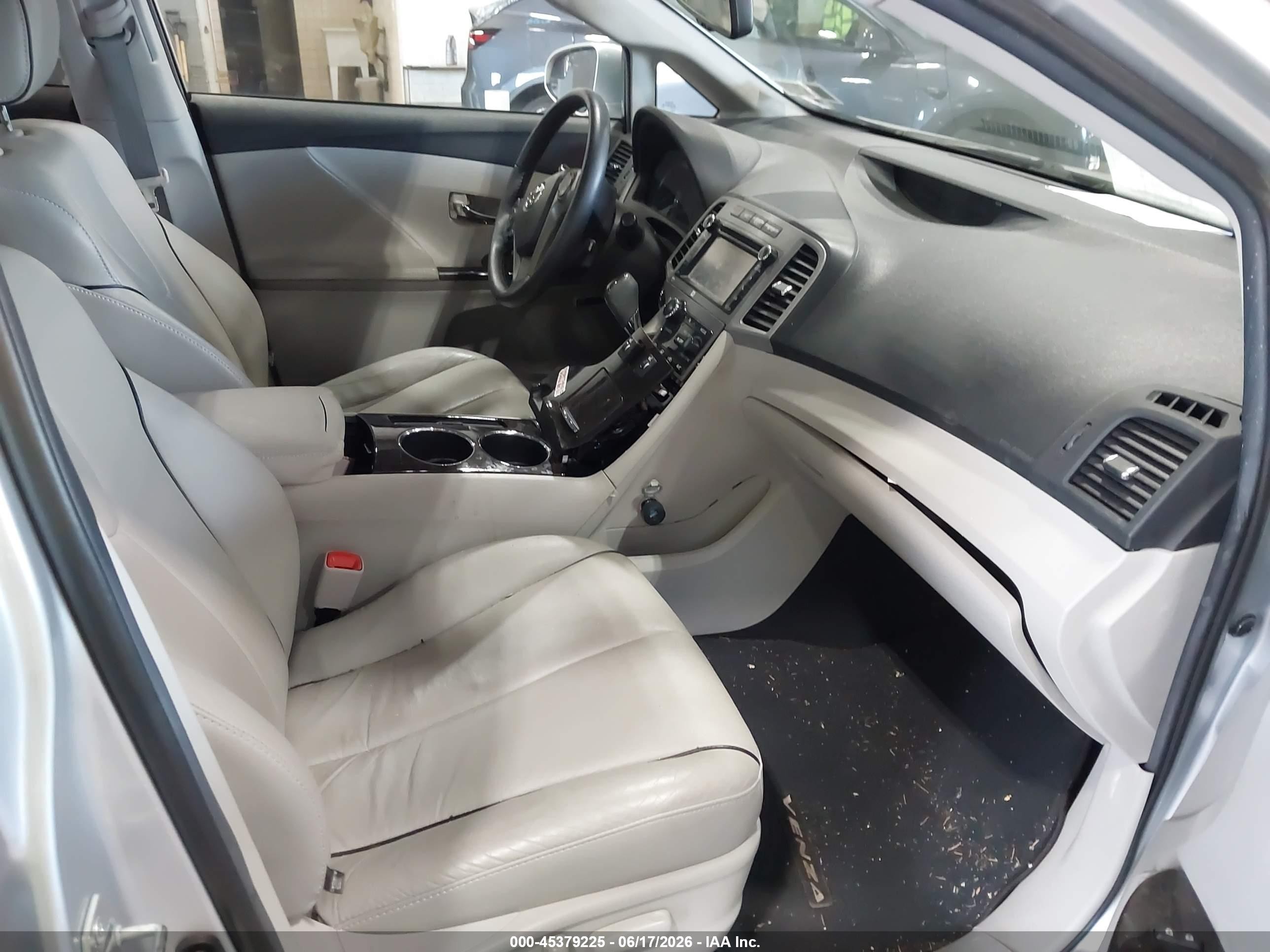 2013 Toyota Venza Xle V6 Серый vin: 4T3BK3BB8DU075727