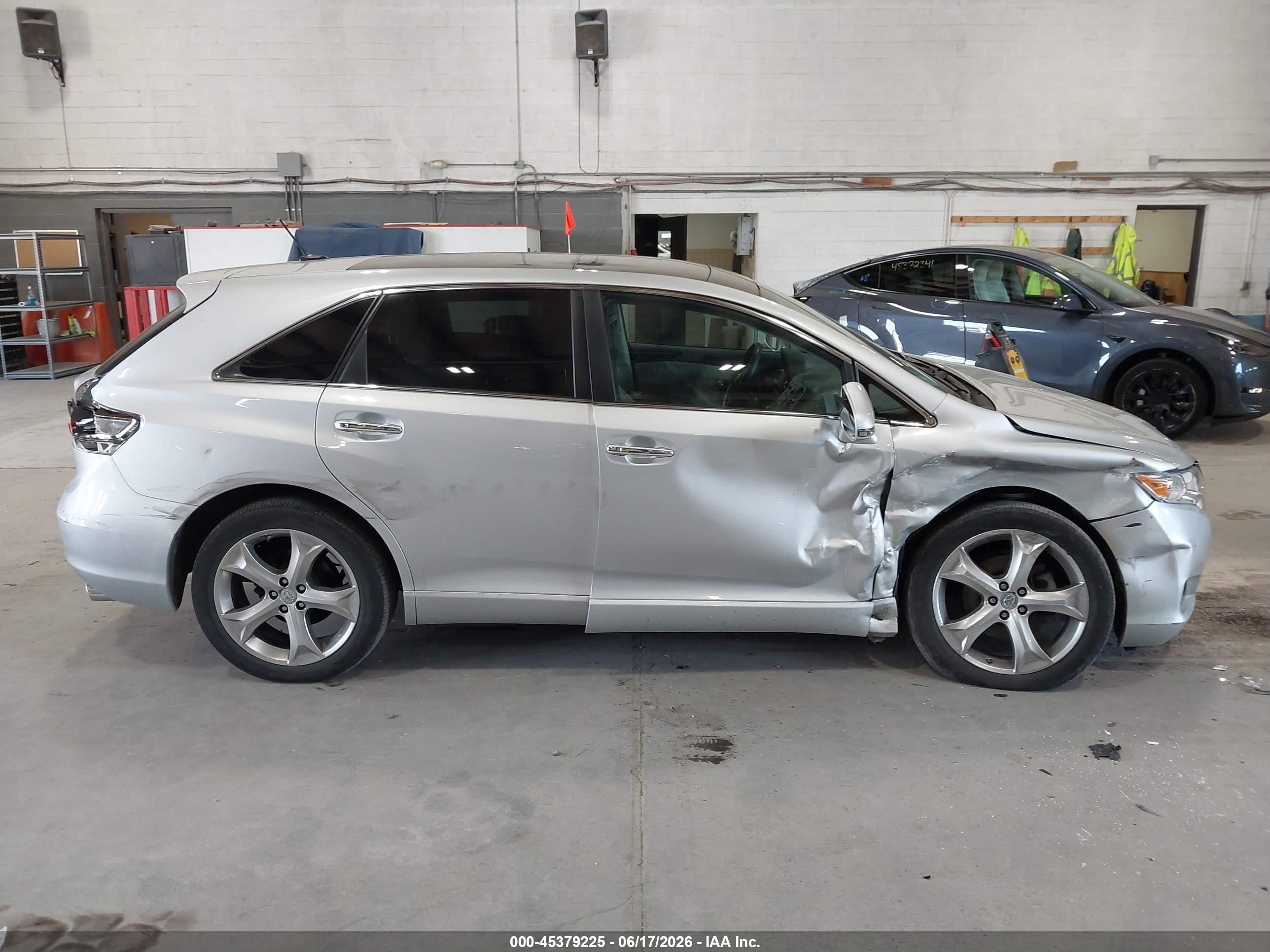 2013 Toyota Venza Xle V6 Серый vin: 4T3BK3BB8DU075727