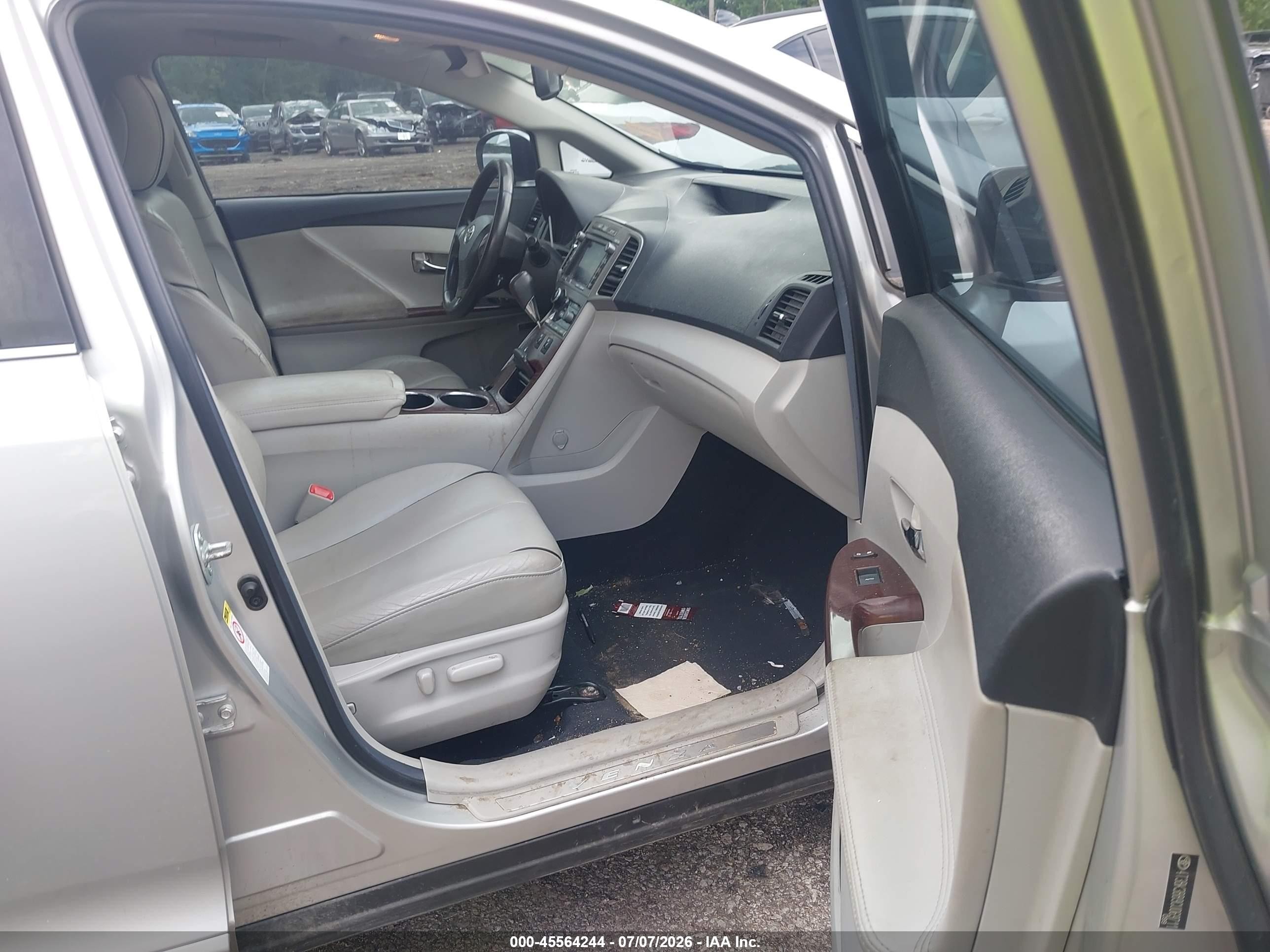 2012 Toyota Venza Limited V6 Silver vin: 4T3BK3BB9CU069711