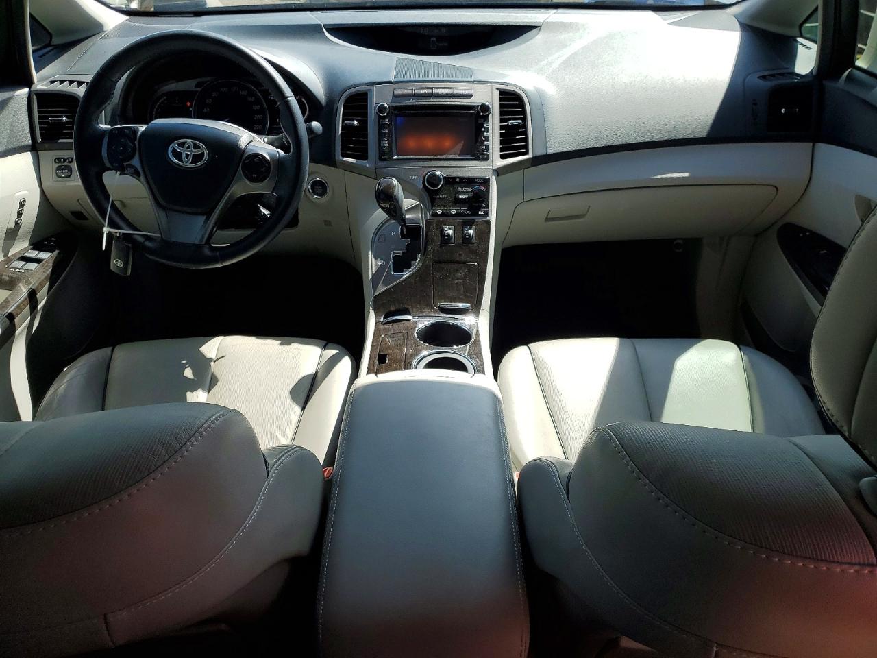 2014 Toyota Venza Le White vin: 4T3BK3BB9EU096457