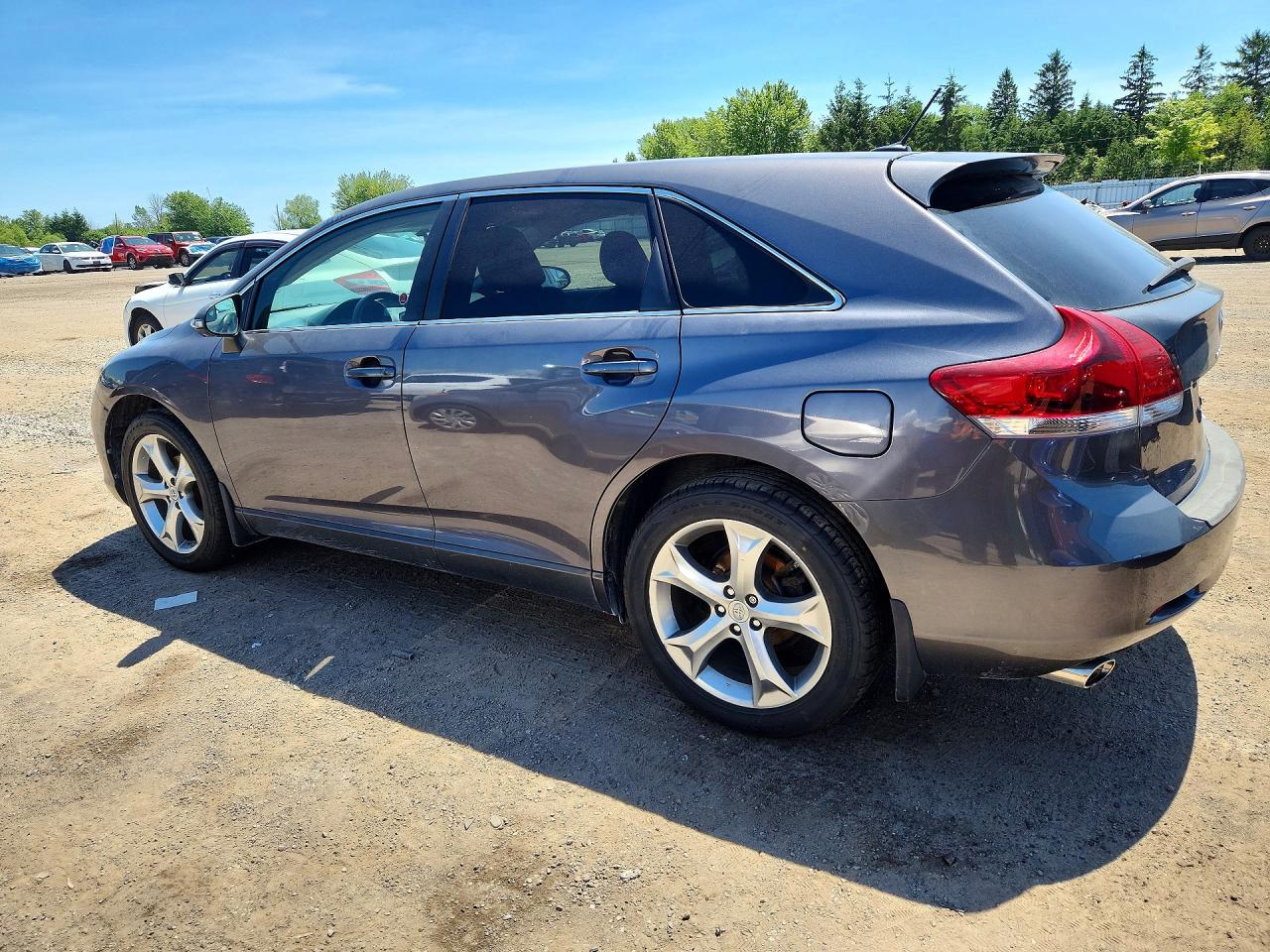 2014 Toyota Venza Le Серебряный vin: 4T3BK3BB9EU108901