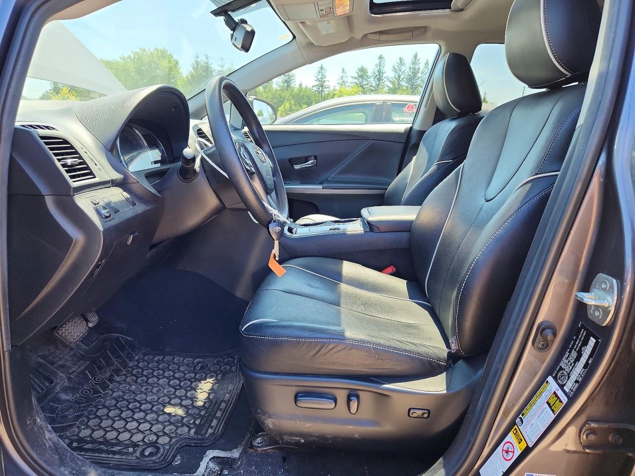 2014 Toyota Venza Le Серебряный vin: 4T3BK3BB9EU108901
