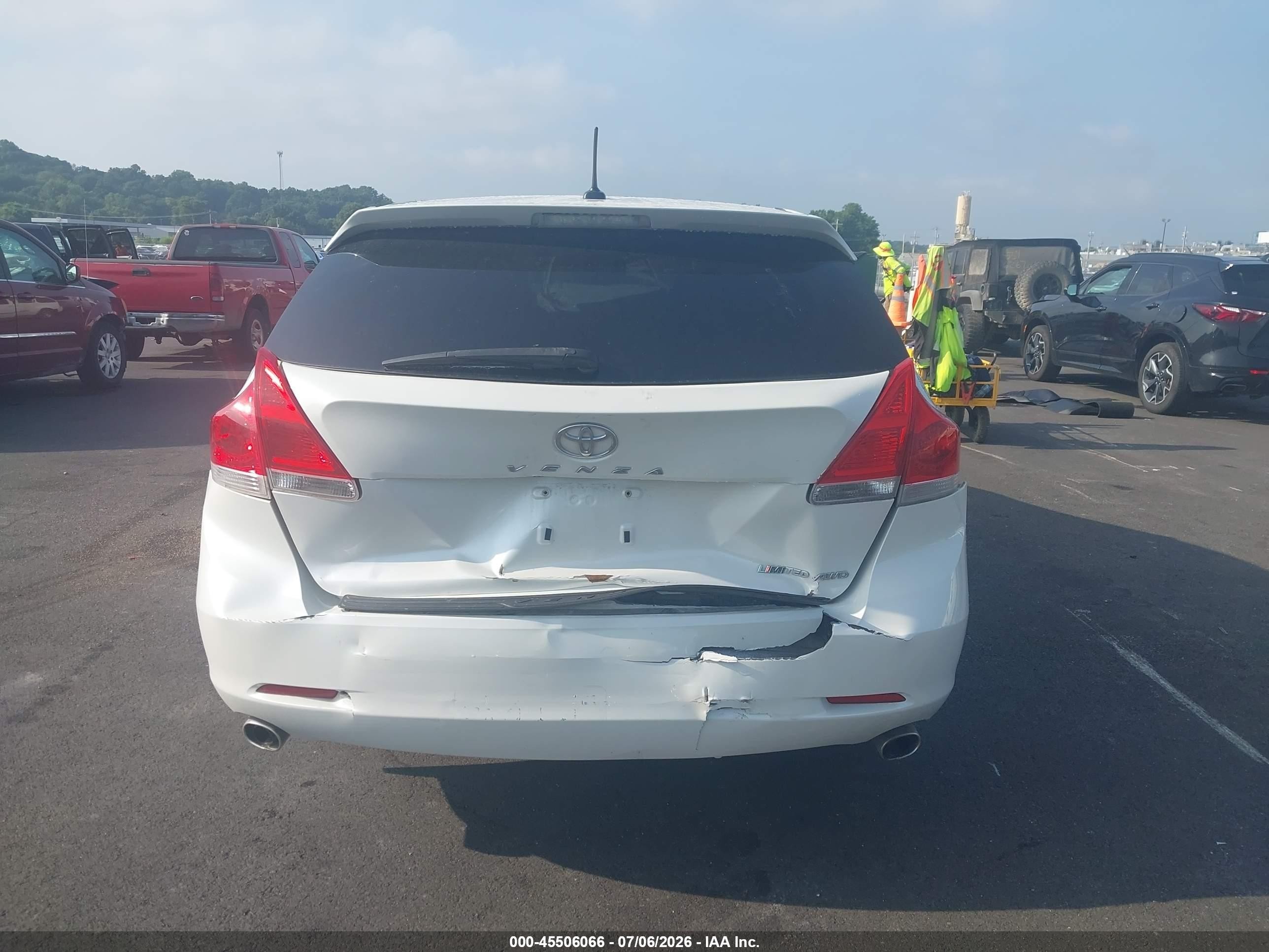 2012 Toyota Venza Limited V6 White vin: 4T3BK3BBXCU067028