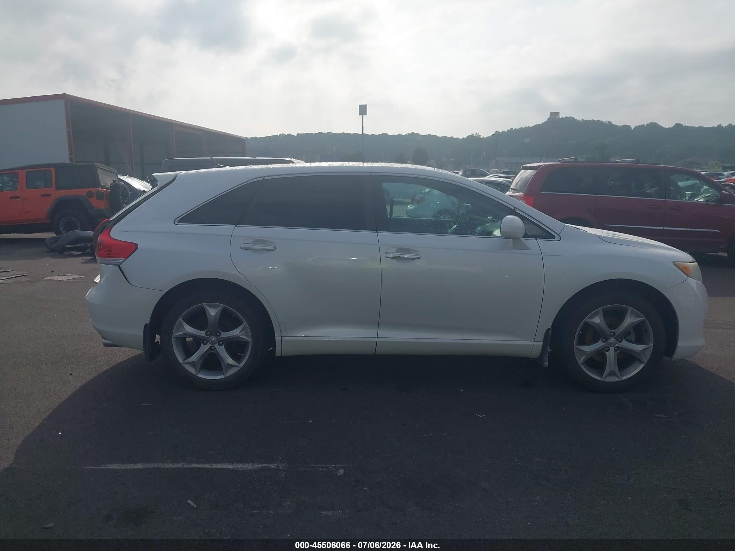 2012 Toyota Venza Limited V6 White vin: 4T3BK3BBXCU067028