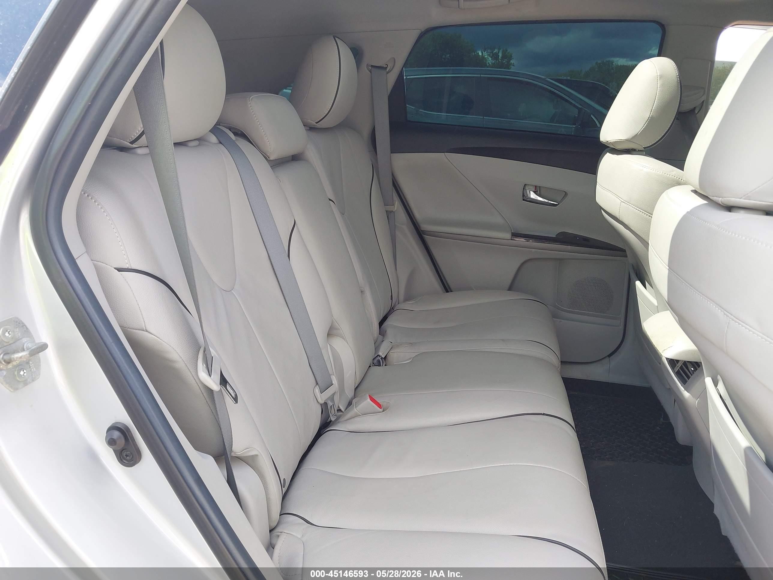 2013 Toyota Venza Base V6 Silver vin: 4T3BK3BBXDU076295