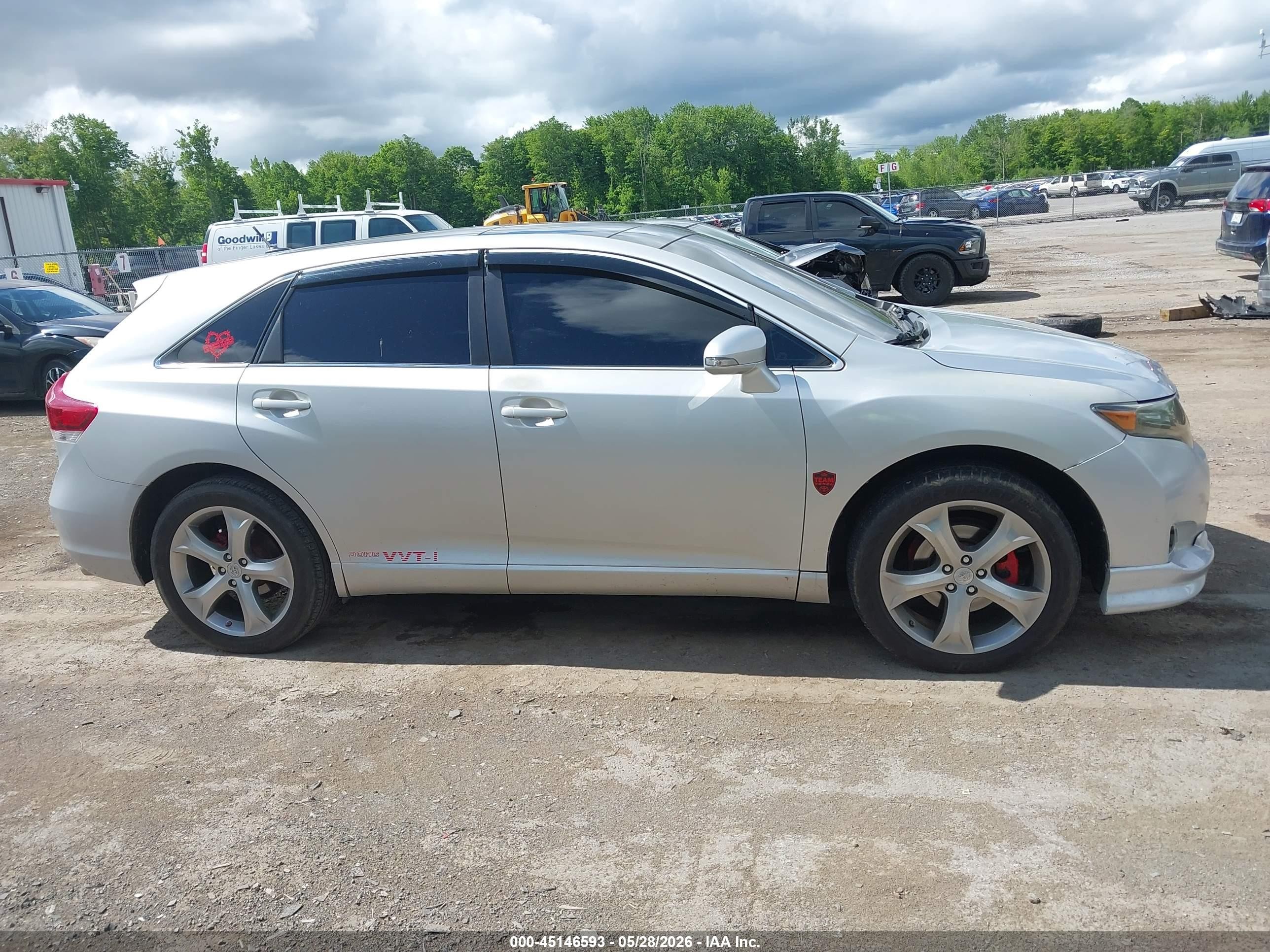 2013 Toyota Venza Base V6 Silver vin: 4T3BK3BBXDU076295