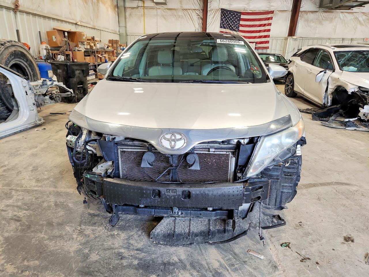 2014 Toyota Venza Xle Silver vin: 4T3BK3BBXEU105196