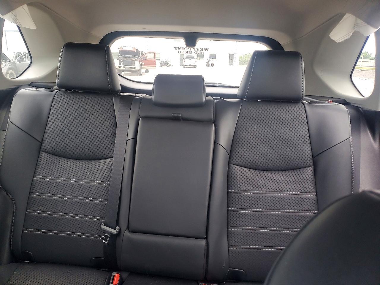 2022 Toyota Rav4 Limited Silver vin: 4T3D6RFV1NU076501