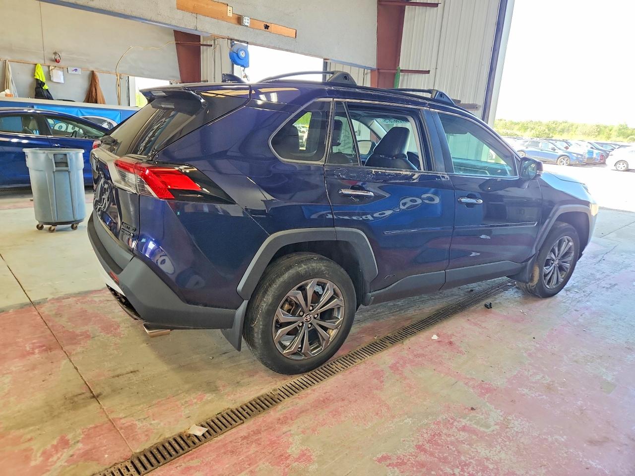 2023 Toyota Rav4 Limited Синий vin: 4T3D6RFV7PU107852