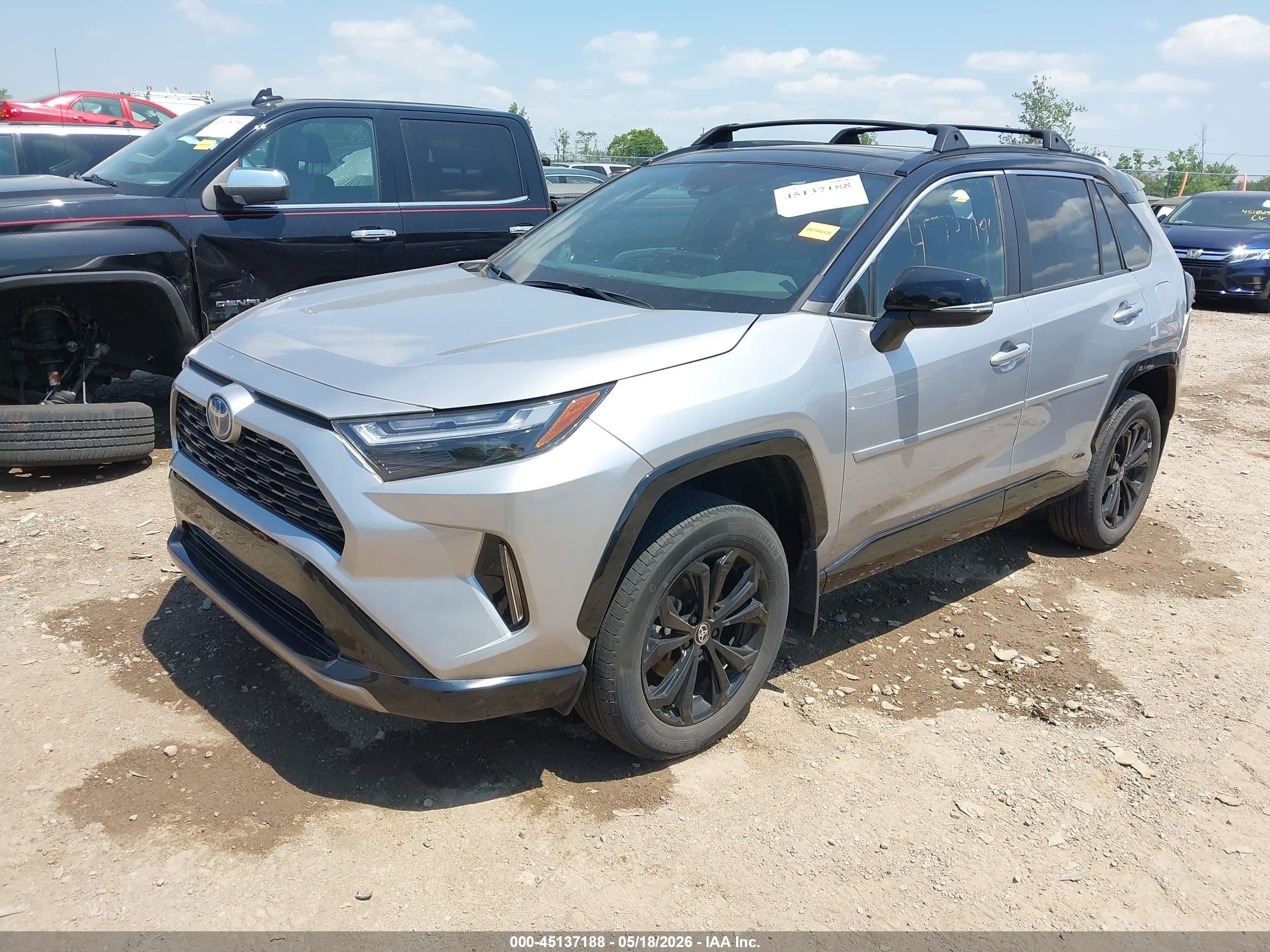 2024 Toyota Rav4 Hybrid Xse Silver vin: 4T3E6RFV2RU163222