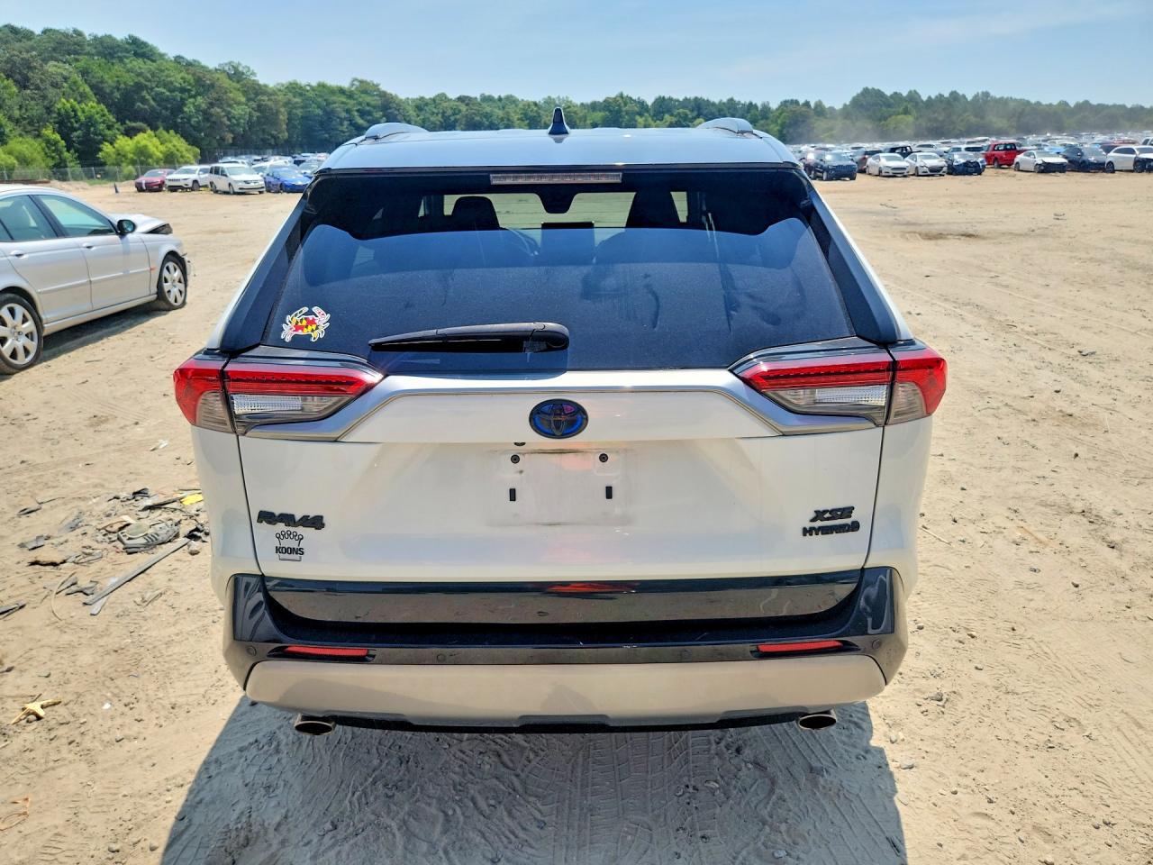 2022 Toyota Rav4 Xse Белый vin: 4T3E6RFV5NU076988