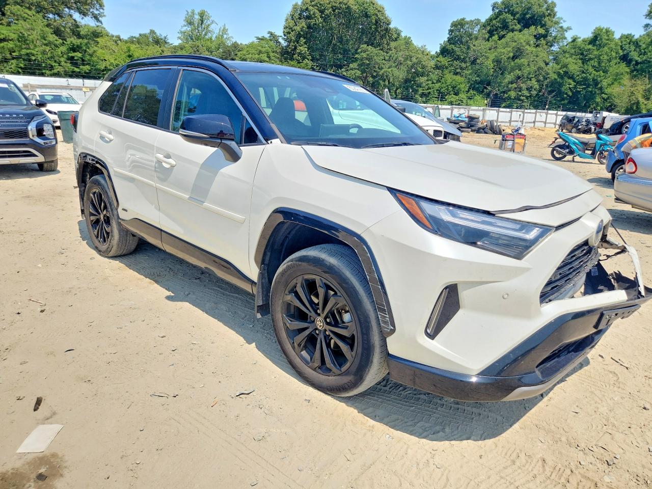 2022 Toyota Rav4 Xse Белый vin: 4T3E6RFV5NU076988