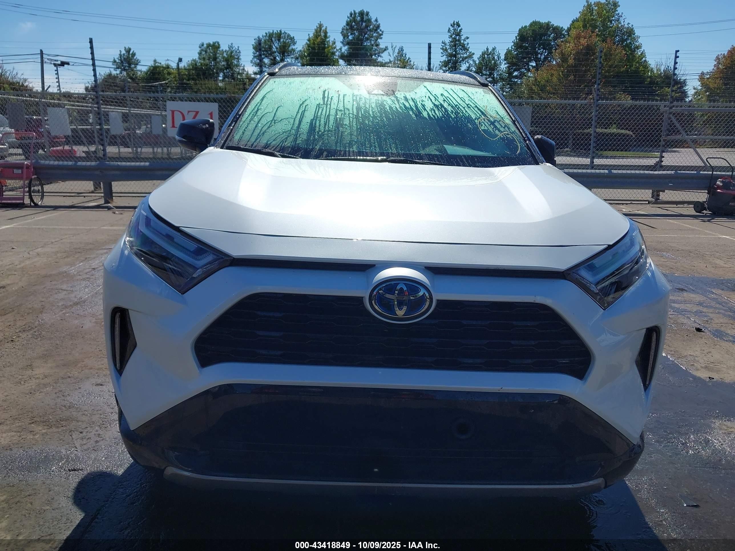 2024 Toyota Rav4 Hybrid Xse White vin: 4T3E6RFV8RU166156