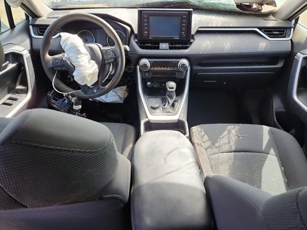 2020 Toyota Rav4 Le White vin: 4T3LWRFV3LU005843