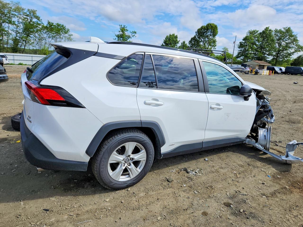 2020 Toyota Rav4 Le White vin: 4T3LWRFV3LU005843