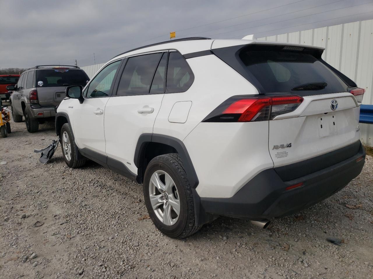 2021 Toyota Rav4 Le White vin: 4T3LWRFV4MU013239