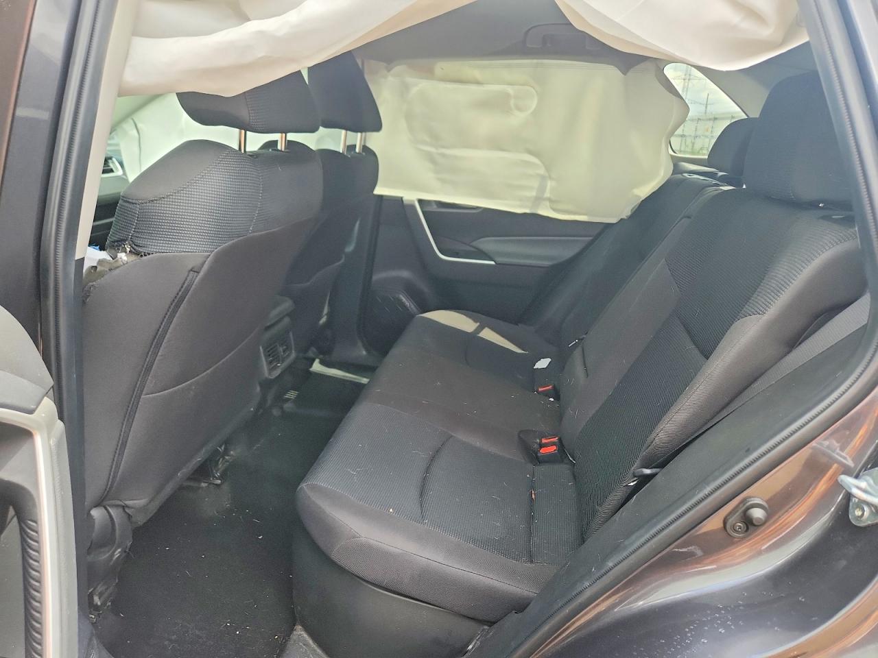 2024 Toyota Rav4 Le Gray vin: 4T3LWRFV4RU121013
