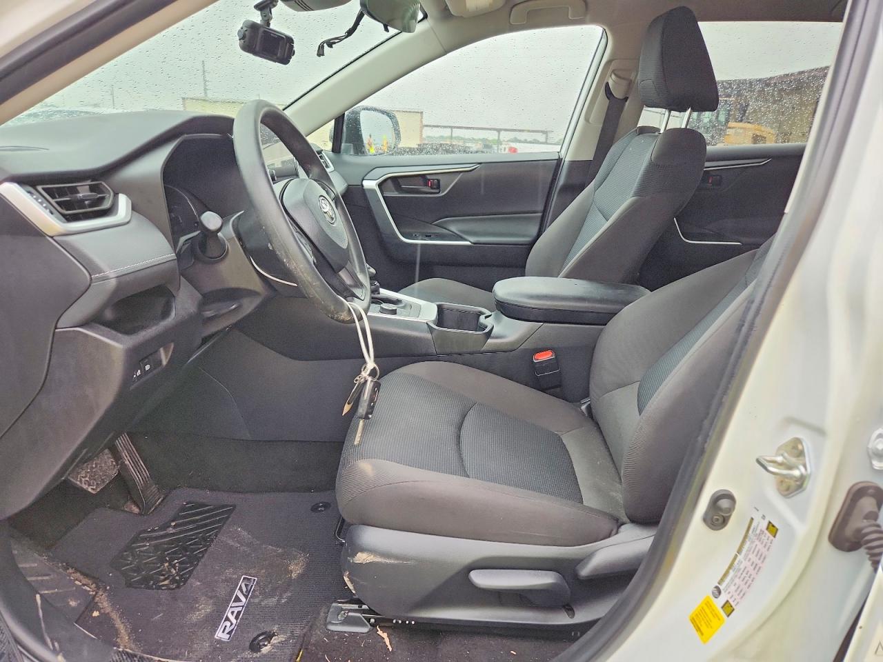 2025 Toyota Rav4 Le Белый vin: 4T3LWRFVXSU173056