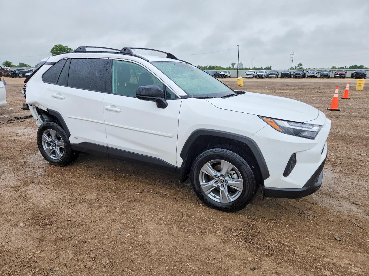 2025 Toyota Rav4 Le Белый vin: 4T3LWRFVXSU173056